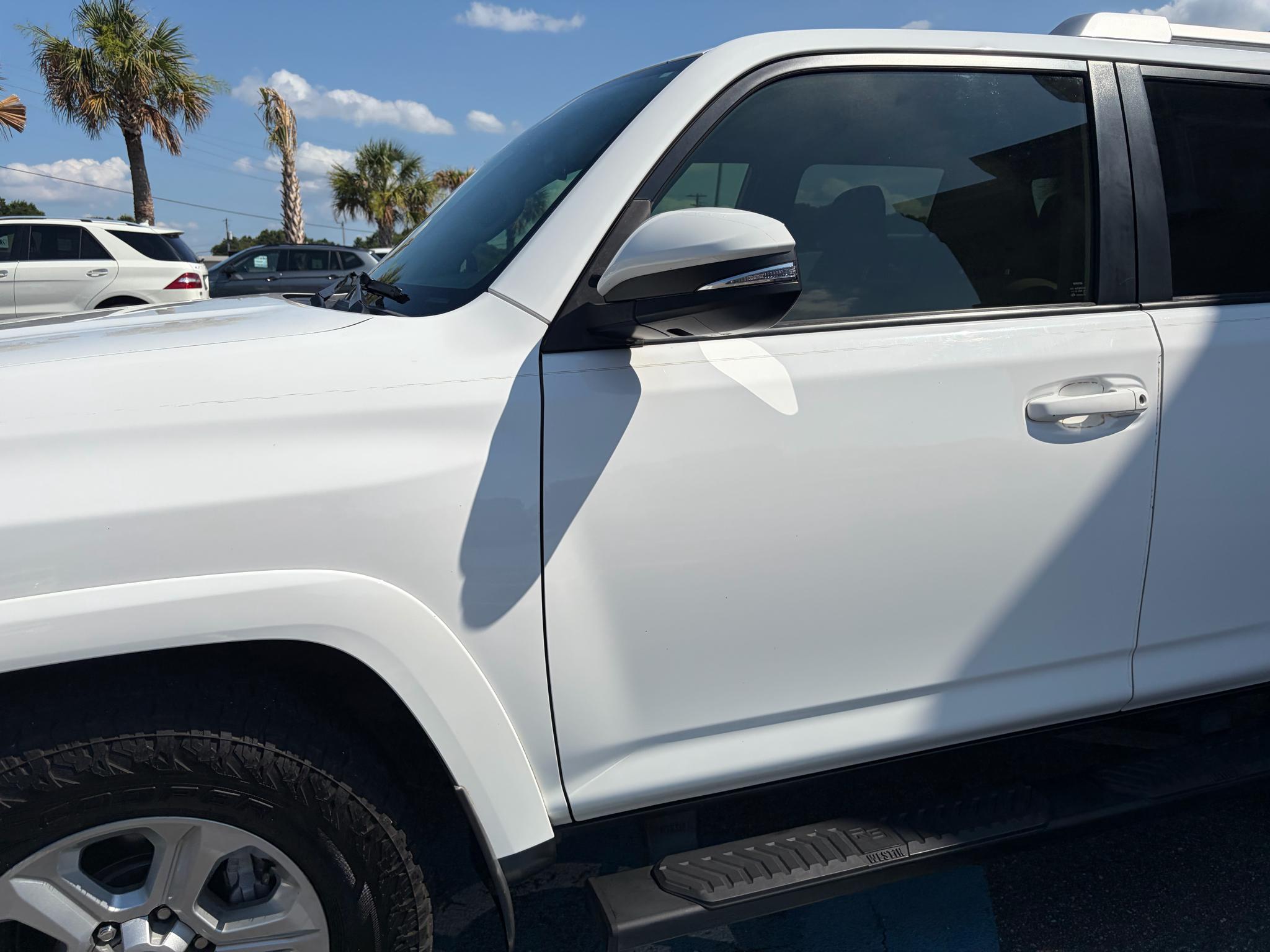 Toyota 4Runner SR5 Premium 2WD (Natl) 2017
