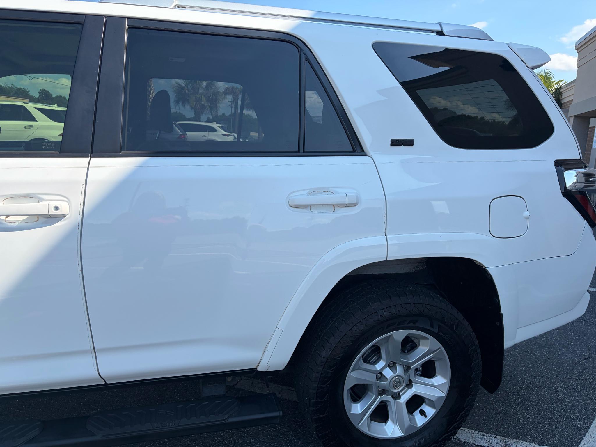 Toyota 4Runner SR5 Premium 2WD (Natl) 2017