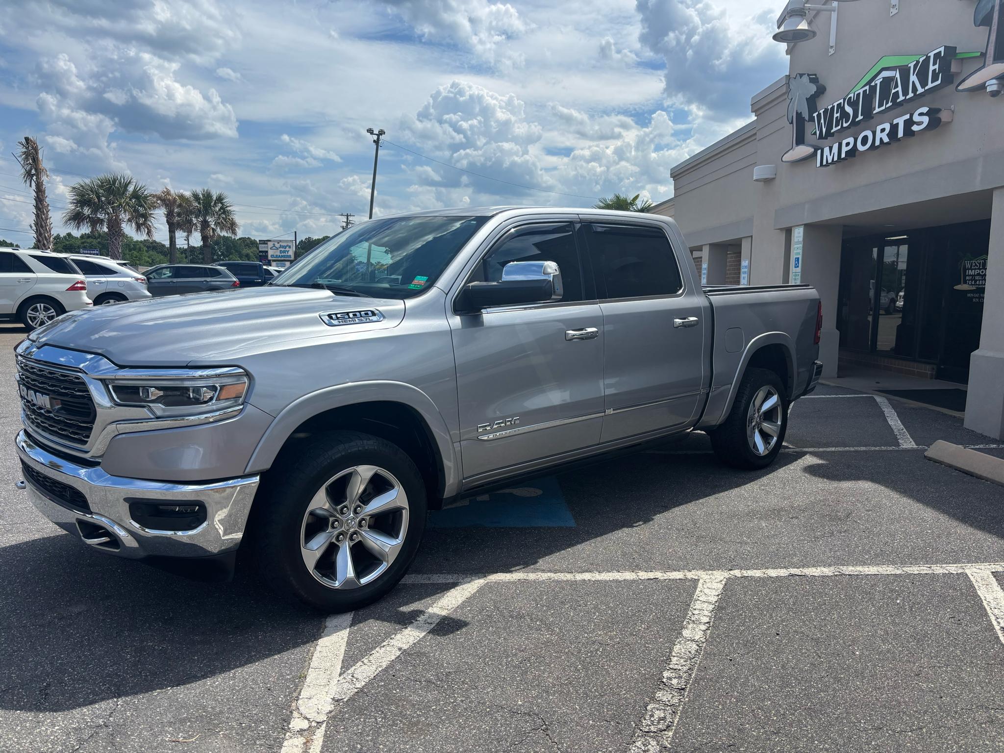 RAM 1500 Limited 4x4 Crew Cab 5'7" Box 2019