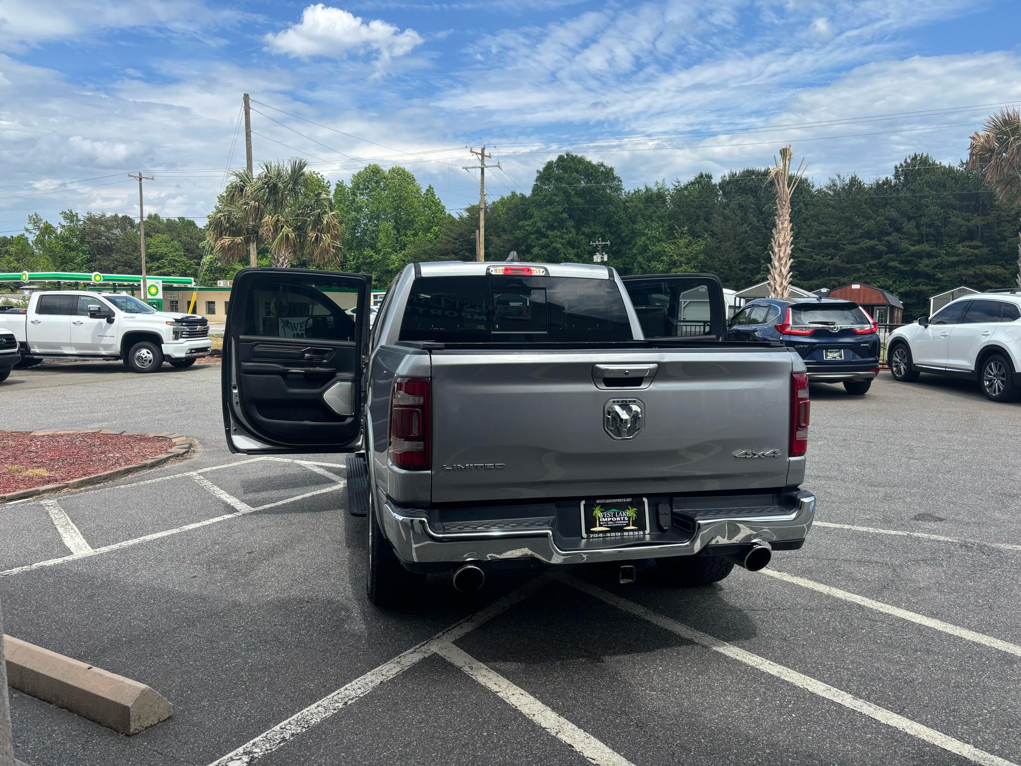 RAM 1500 Limited 4x4 Crew Cab 5'7" Box 2019