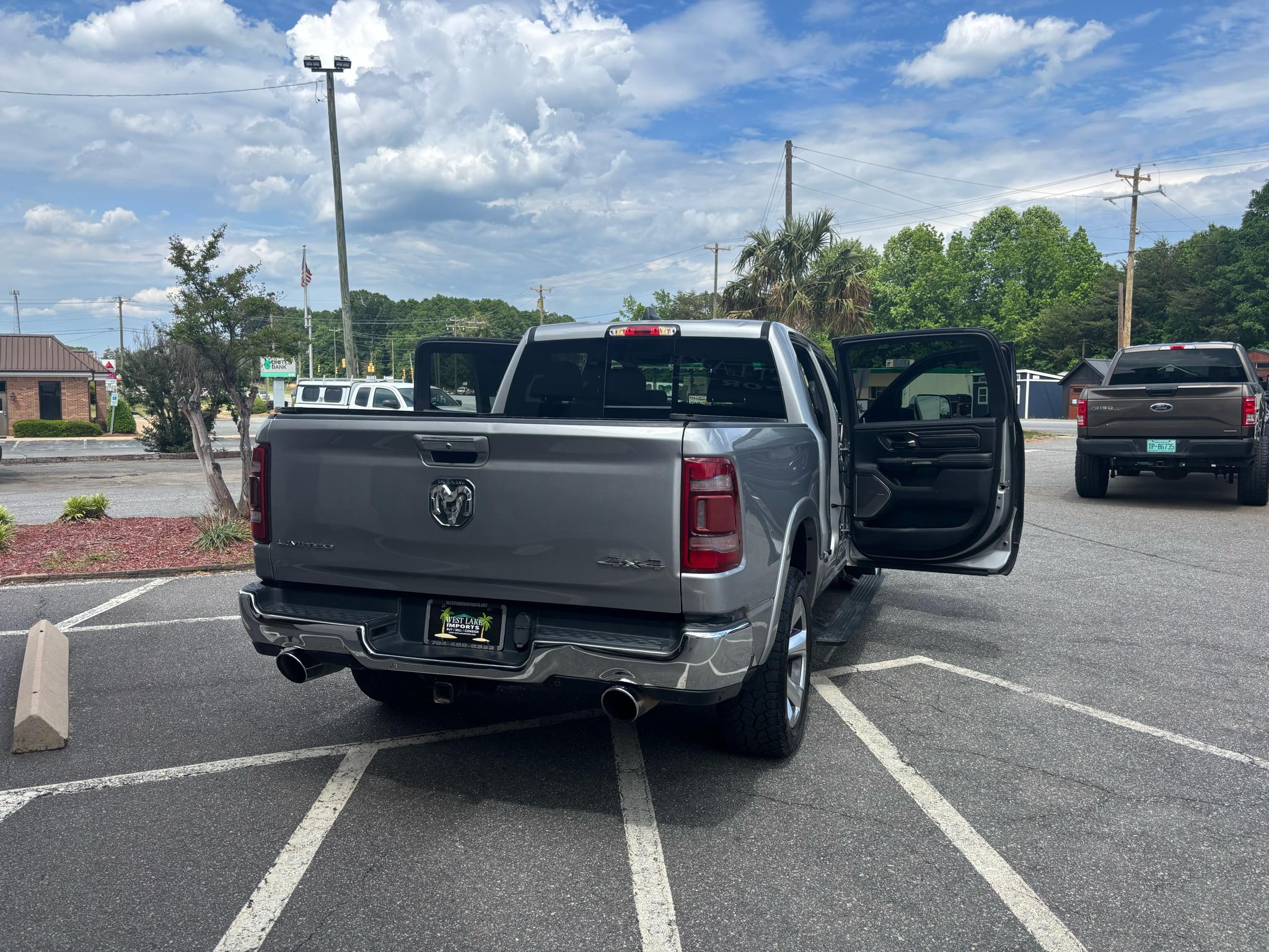 RAM 1500 Limited 4x4 Crew Cab 5'7" Box 2019