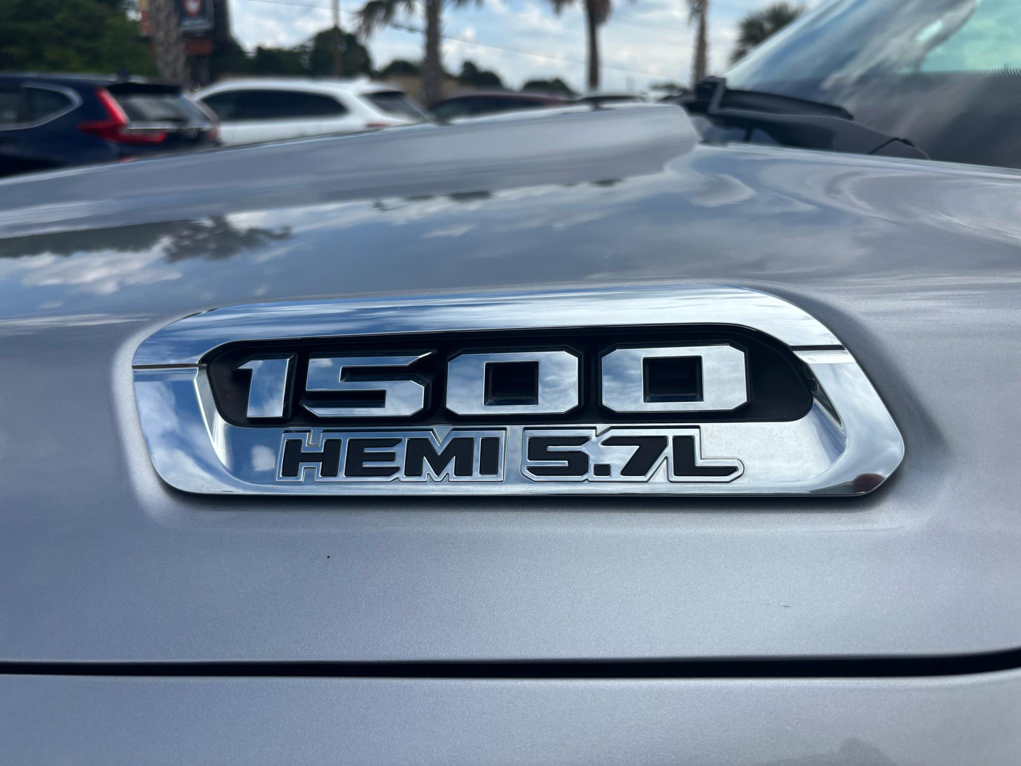 RAM 1500 Limited 4x4 Crew Cab 5'7" Box 2019