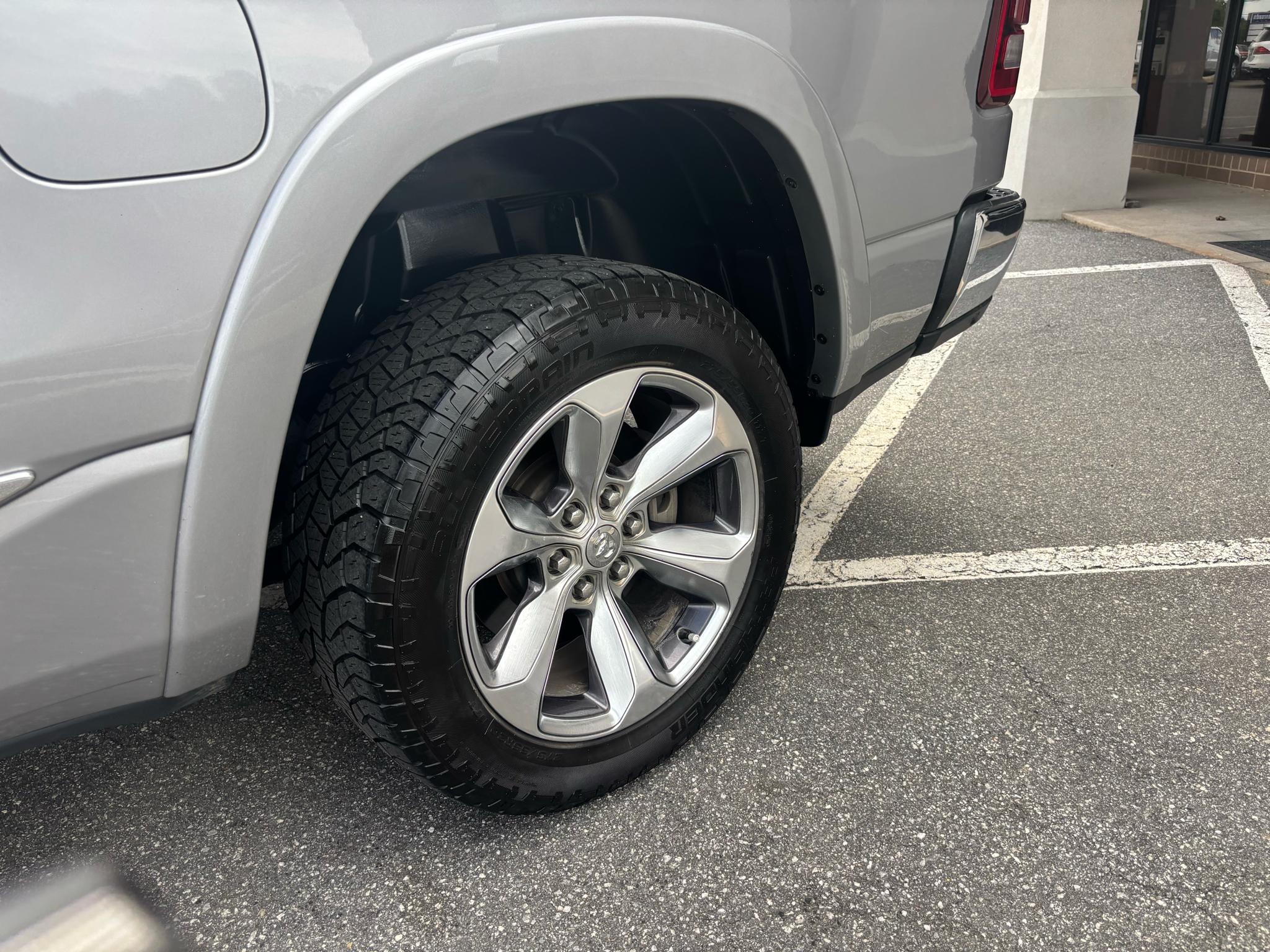 RAM 1500 Limited 4x4 Crew Cab 5'7" Box 2019