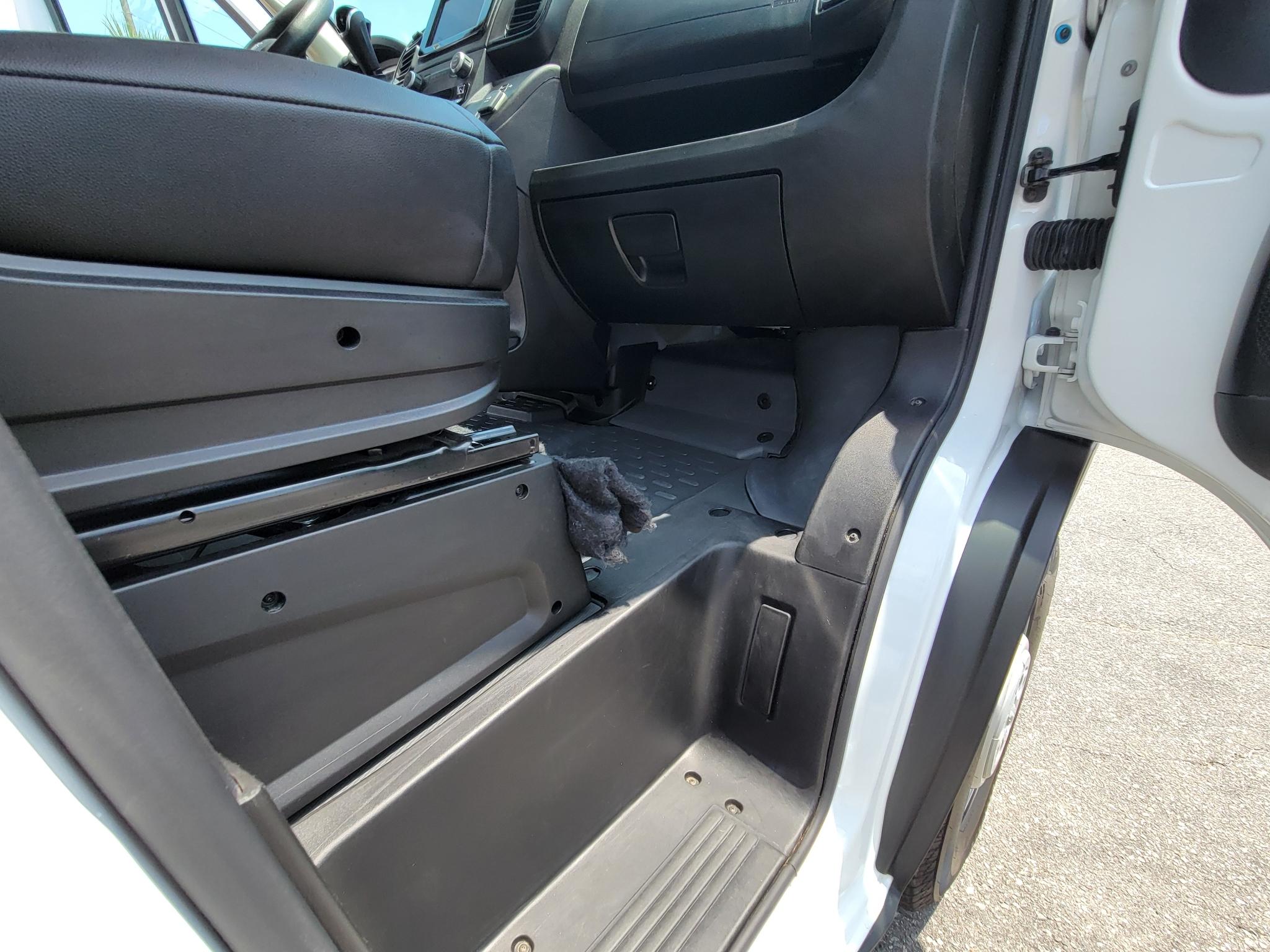RAM ProMaster Cargo Van Tradesman 2500 High Roof 136" WB w/Pass Seat 2025
