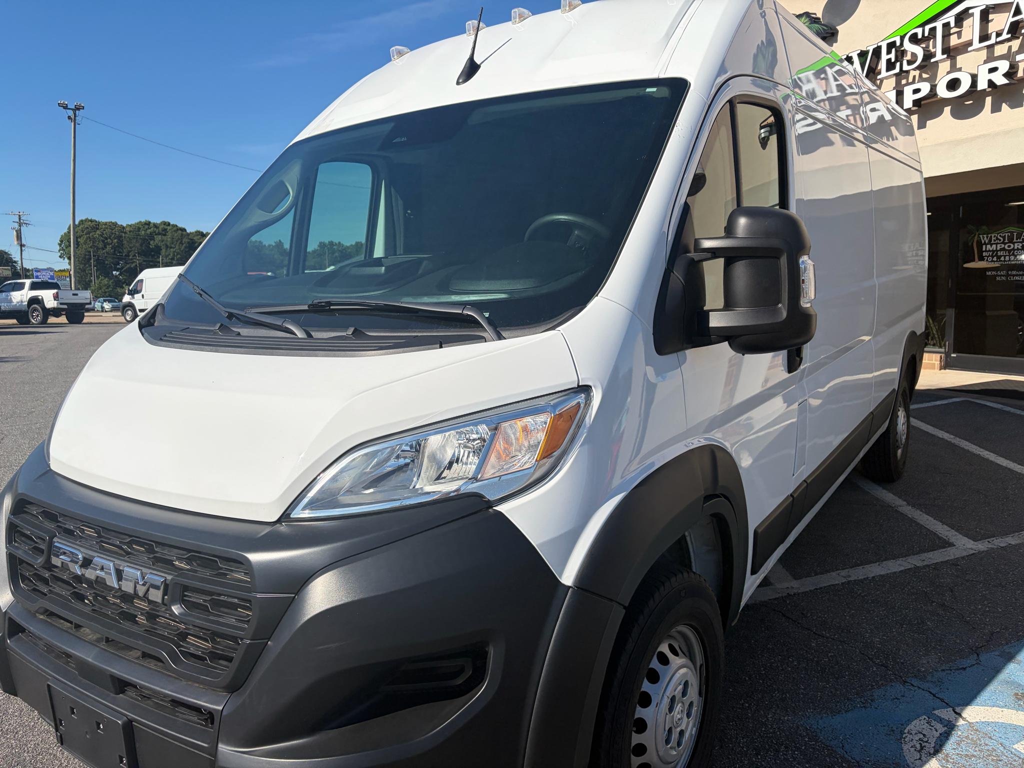 RAM ProMaster Cargo Van Tradesman 2500 High Roof 136" WB w/Pass Seat 2025