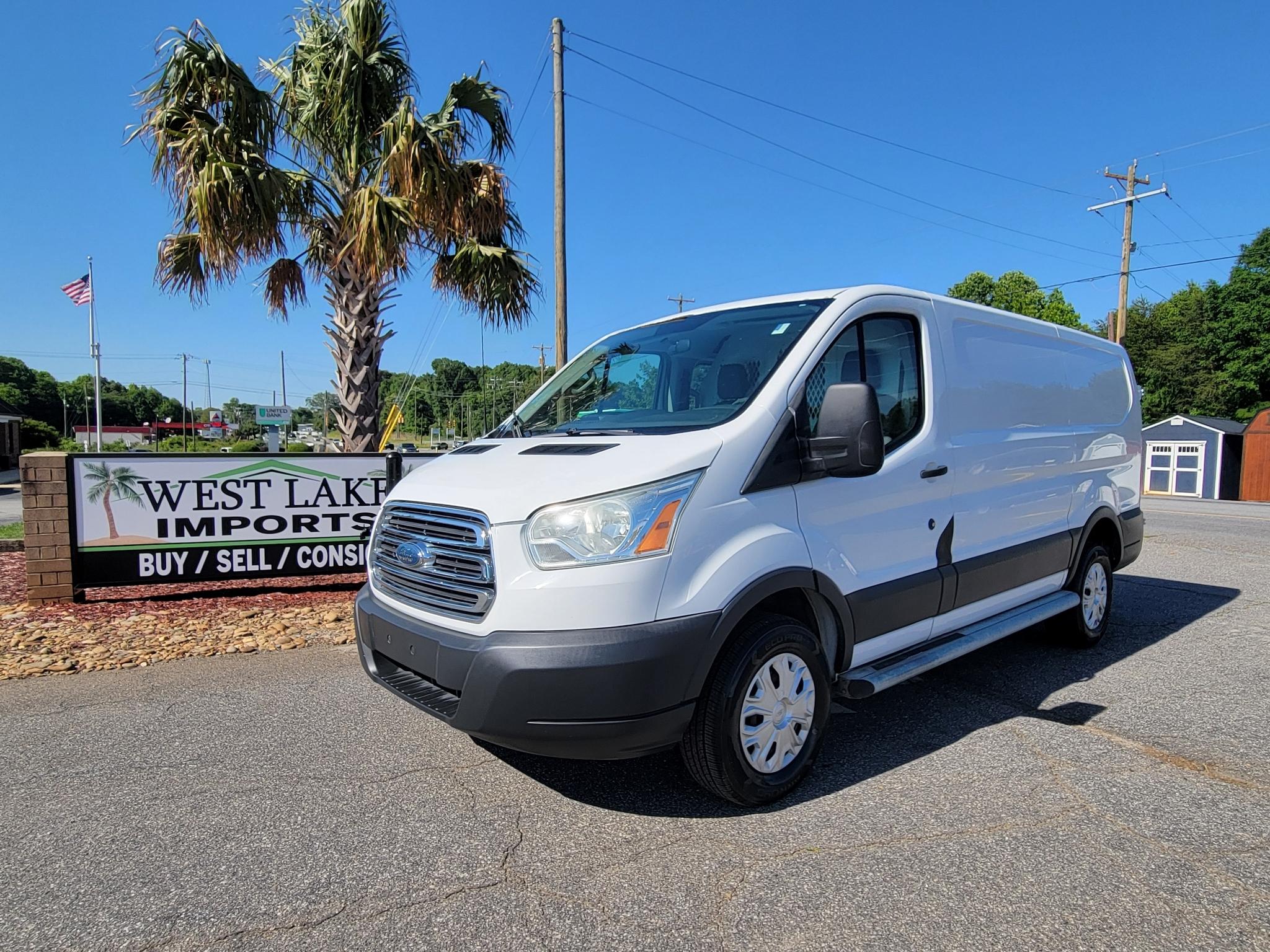 2015 Ford Transit Cargo Van T-250 130" Low Rf 9000 GVWR Swing-Out RH Dr