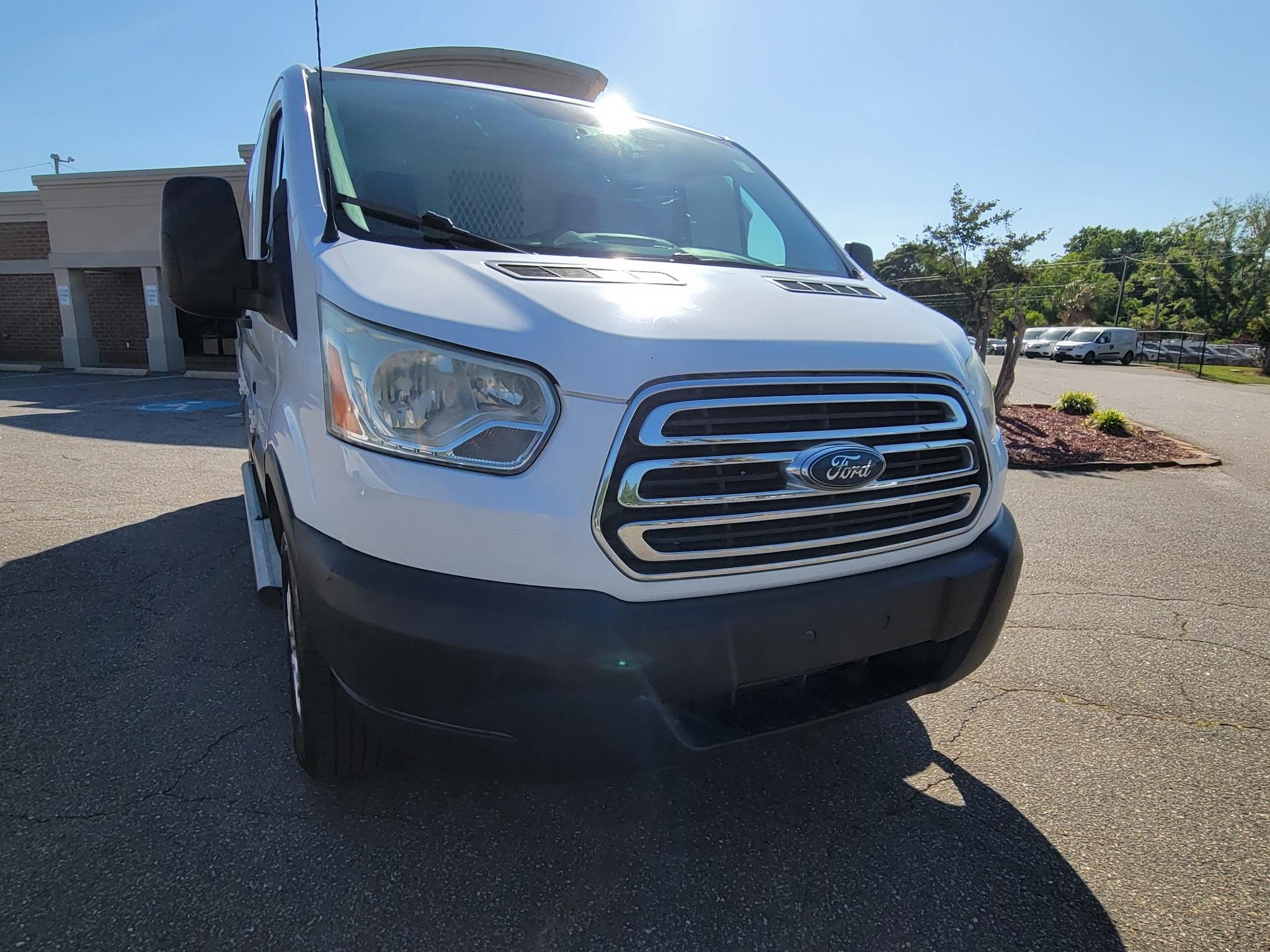 Ford Transit Cargo Van T-250 130" Low Rf 9000 GVWR Swing-Out RH Dr 2015