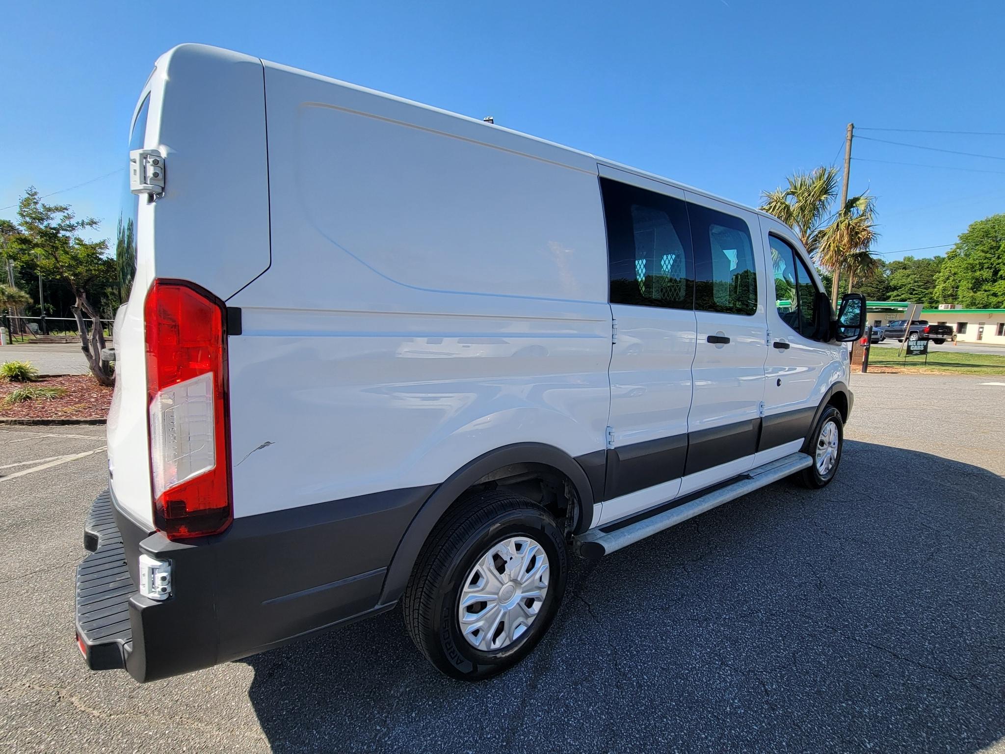 Ford Transit Cargo Van T-250 130" Low Rf 9000 GVWR Swing-Out RH Dr 2015
