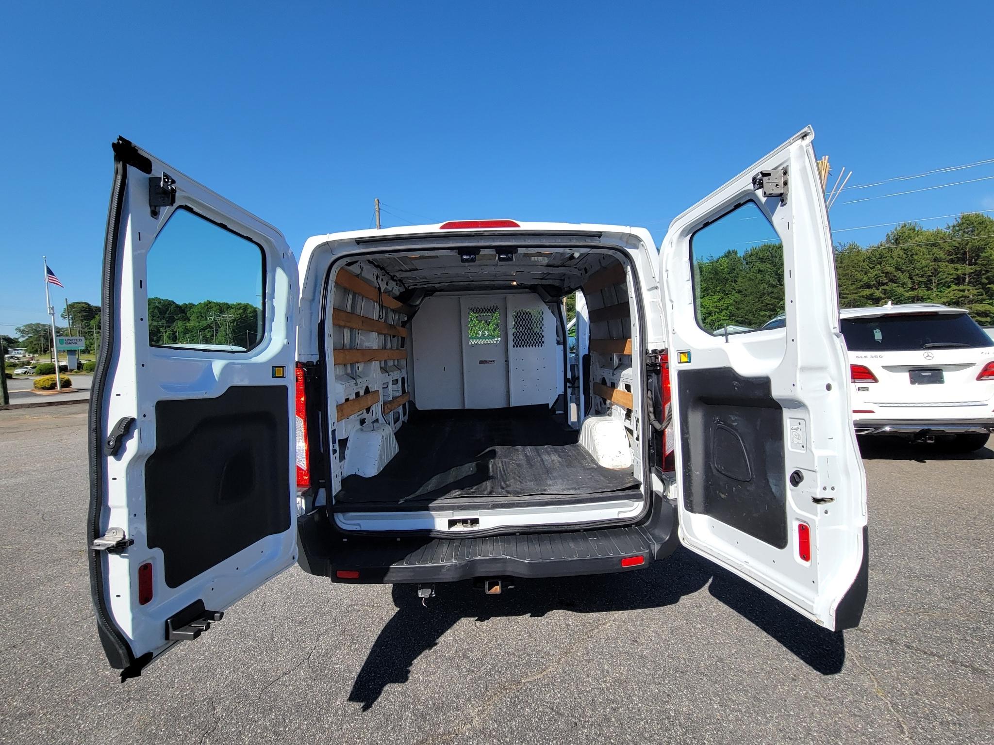 Ford Transit Cargo Van T-250 130" Low Rf 9000 GVWR Swing-Out RH Dr 2015