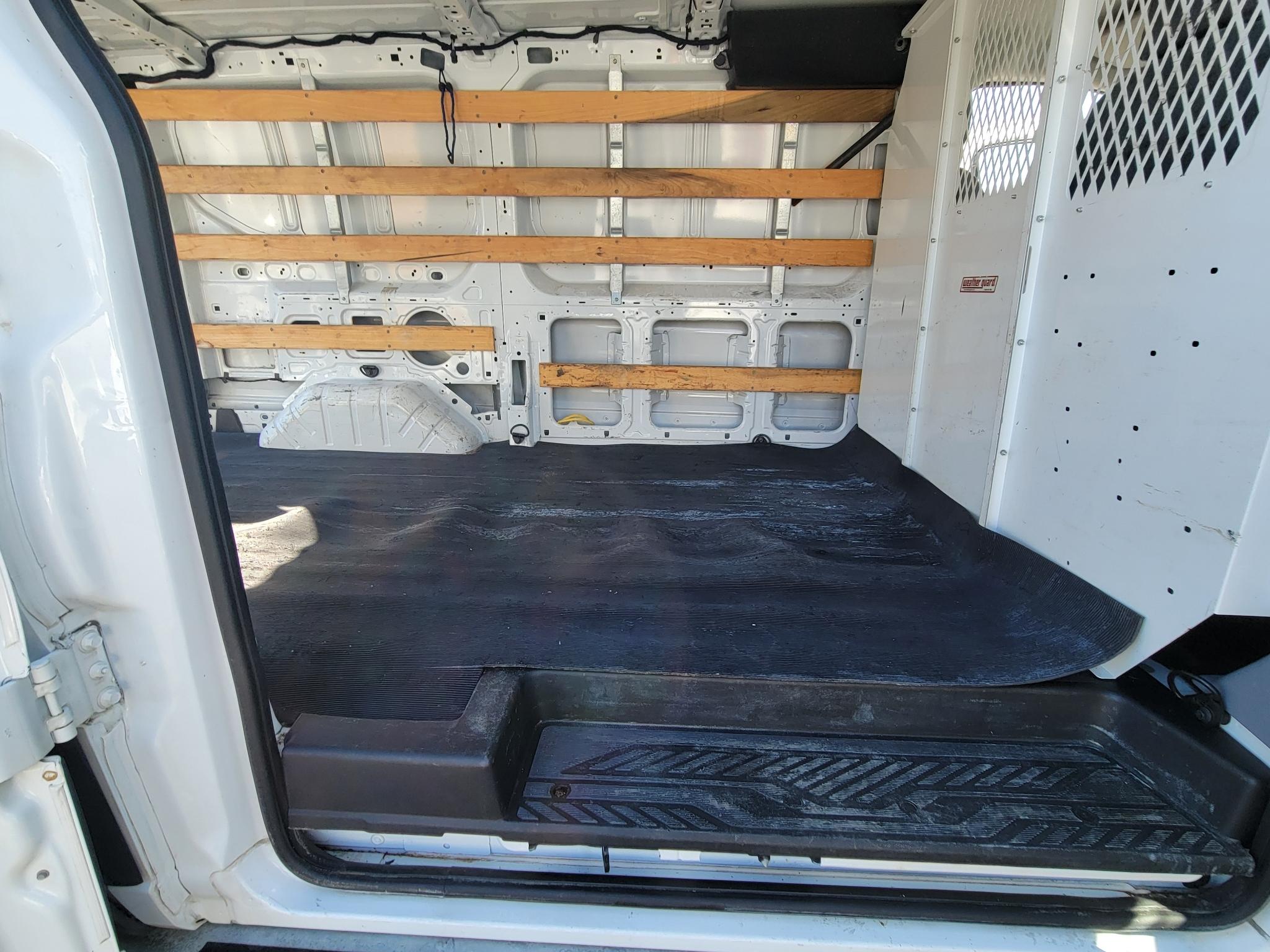Ford Transit Cargo Van T-250 130" Low Rf 9000 GVWR Swing-Out RH Dr 2015