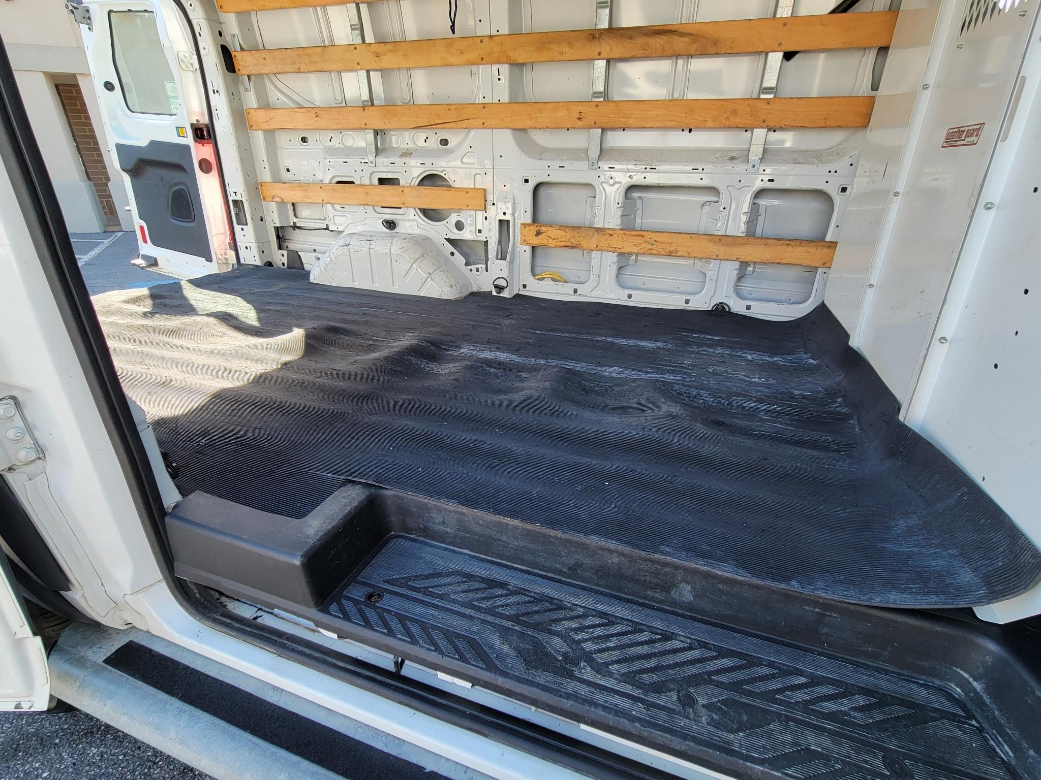 Ford Transit Cargo Van T-250 130" Low Rf 9000 GVWR Swing-Out RH Dr 2015
