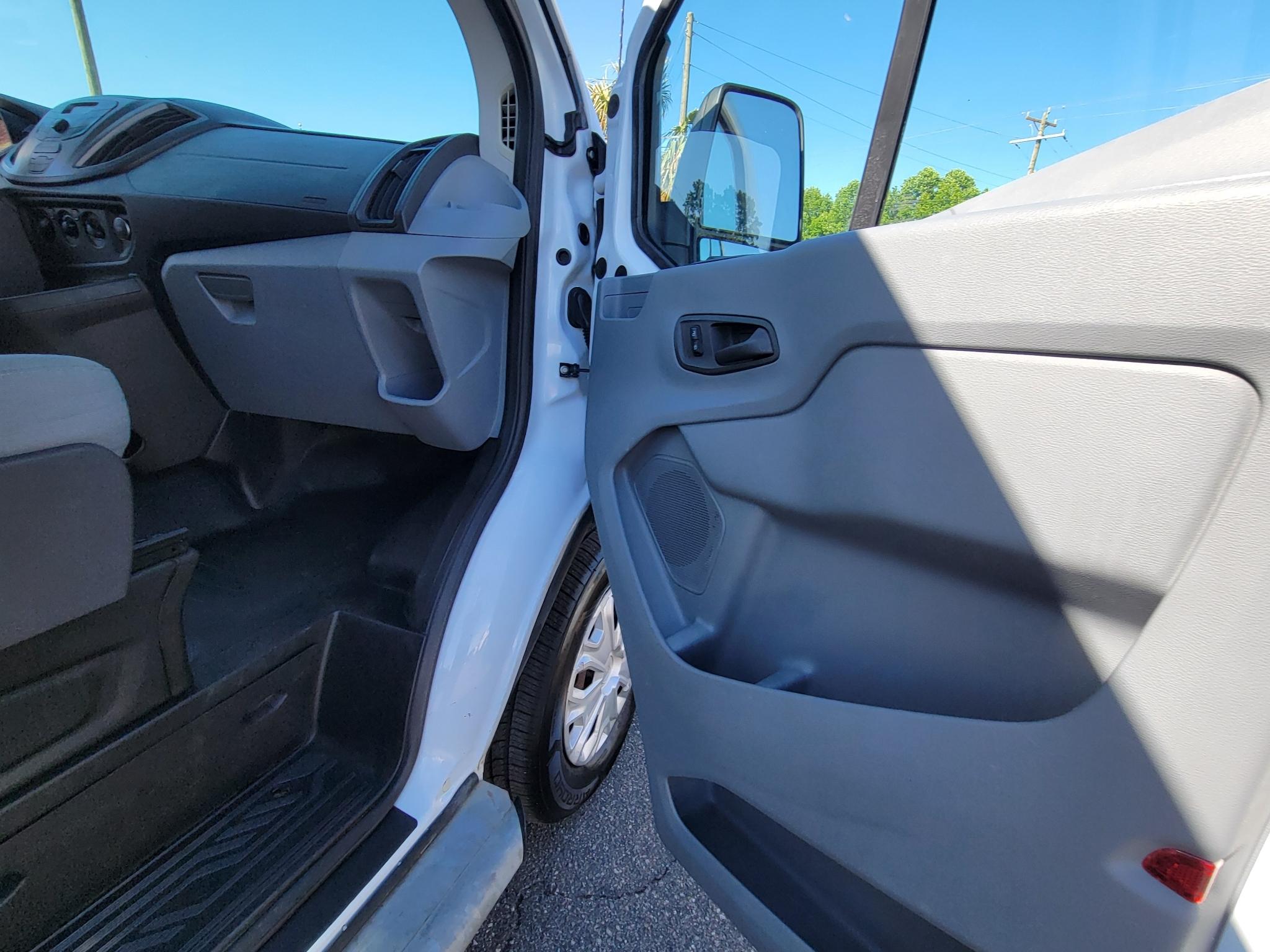 Ford Transit Cargo Van T-250 130" Low Rf 9000 GVWR Swing-Out RH Dr 2015