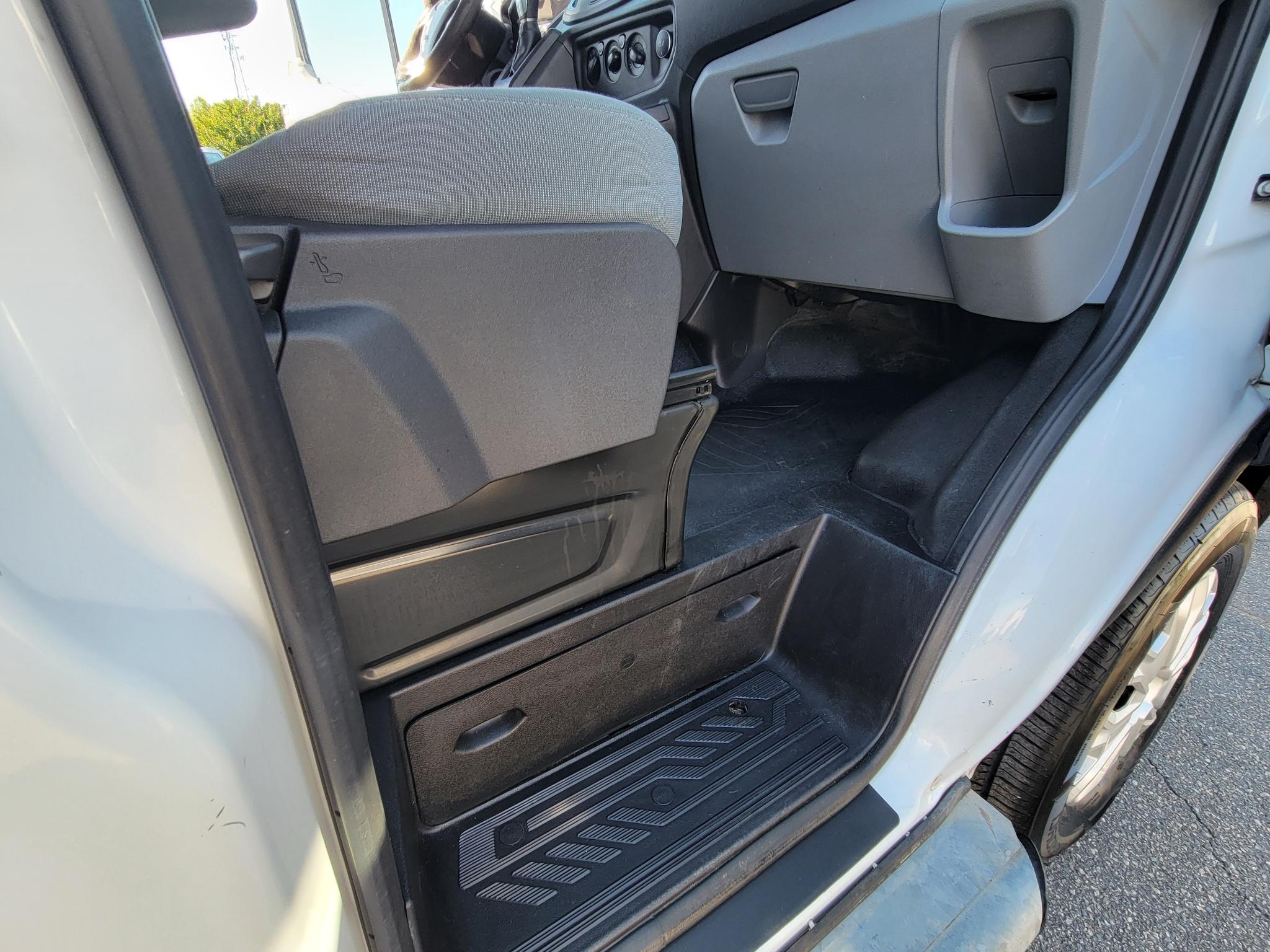 Ford Transit Cargo Van T-250 130" Low Rf 9000 GVWR Swing-Out RH Dr 2015