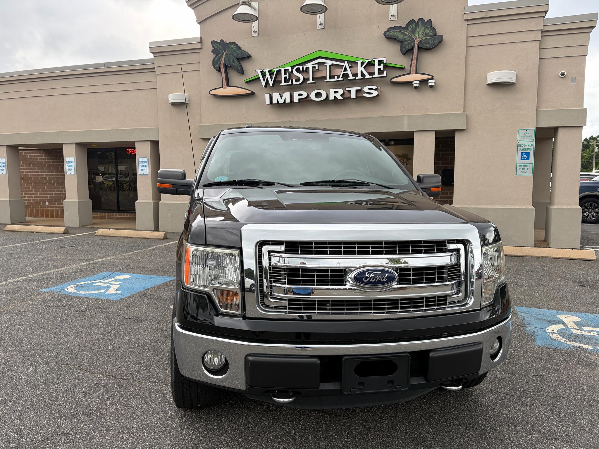 Ford F-150 4WD SuperCrew 145" Limited 2013