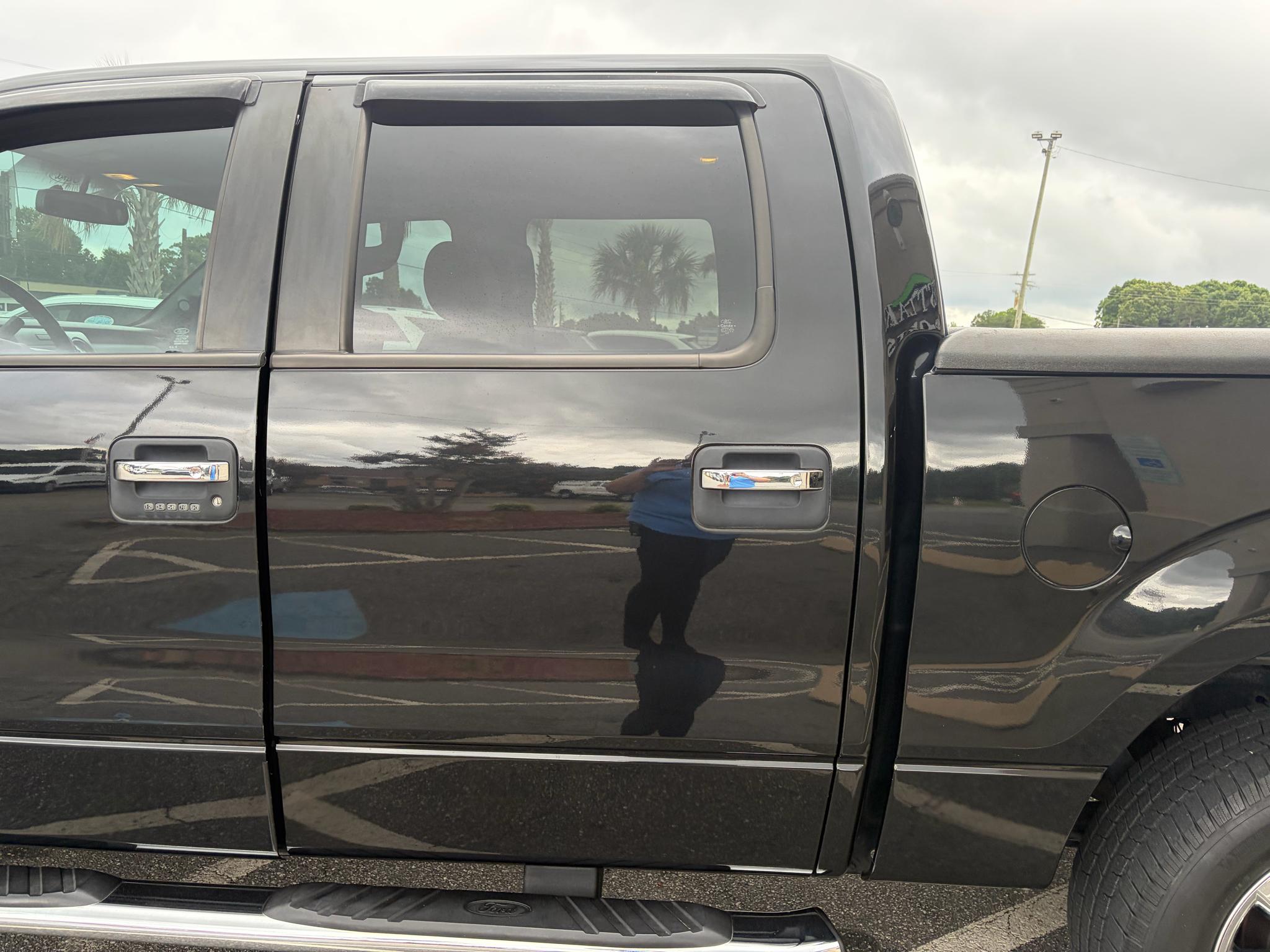 Ford F-150 4WD SuperCrew 145" Limited 2013