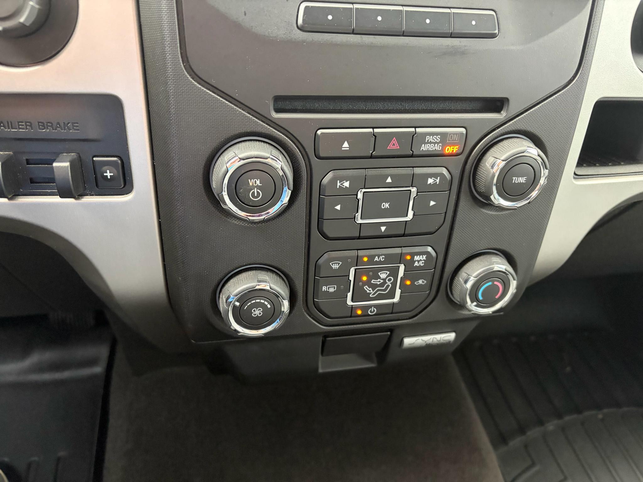 Ford F-150 4WD SuperCrew 145" Limited 2013