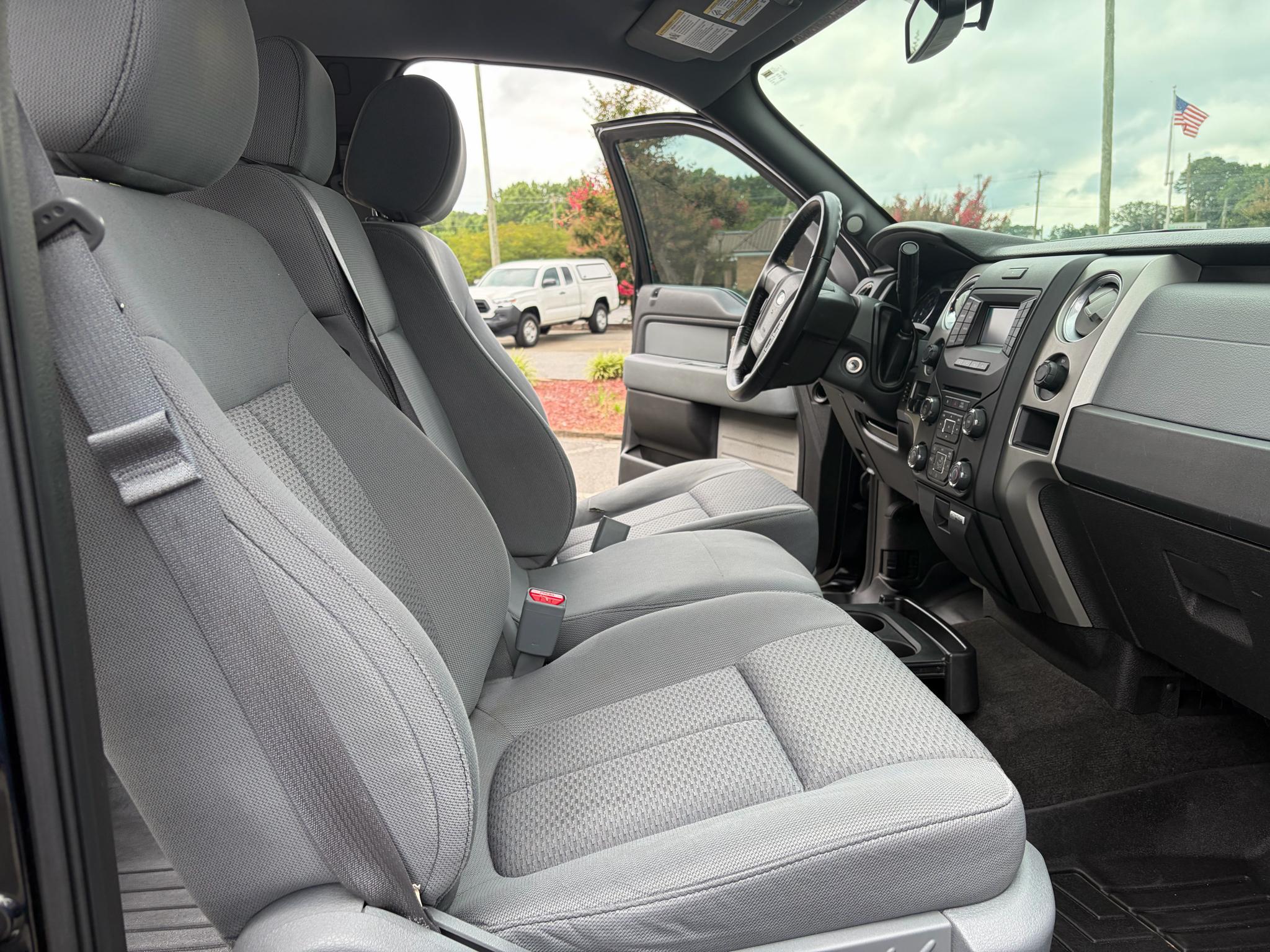 Ford F-150 4WD SuperCrew 145" Limited 2013