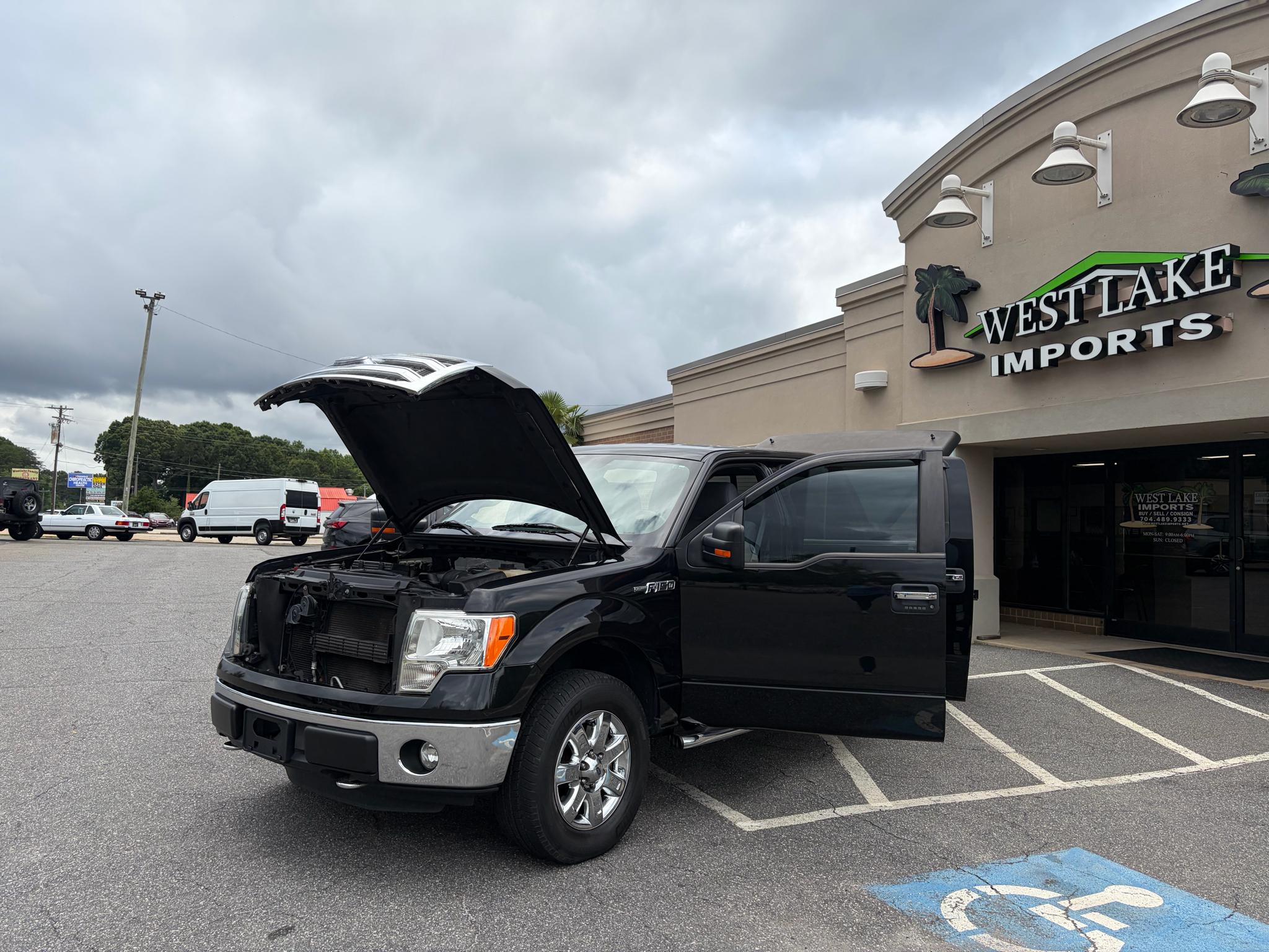 Ford F-150 4WD SuperCrew 145" Limited 2013