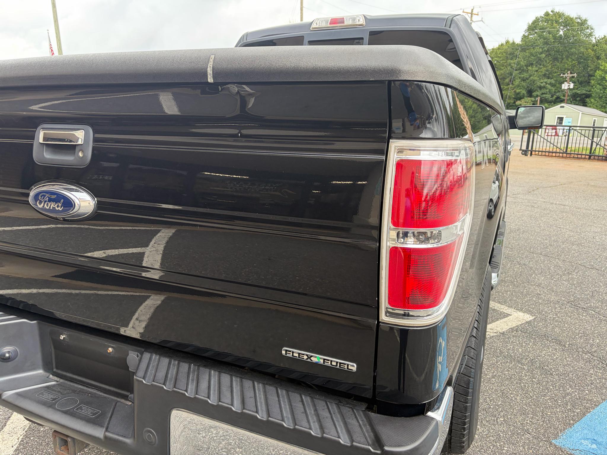 Ford F-150 4WD SuperCrew 145" Limited 2013