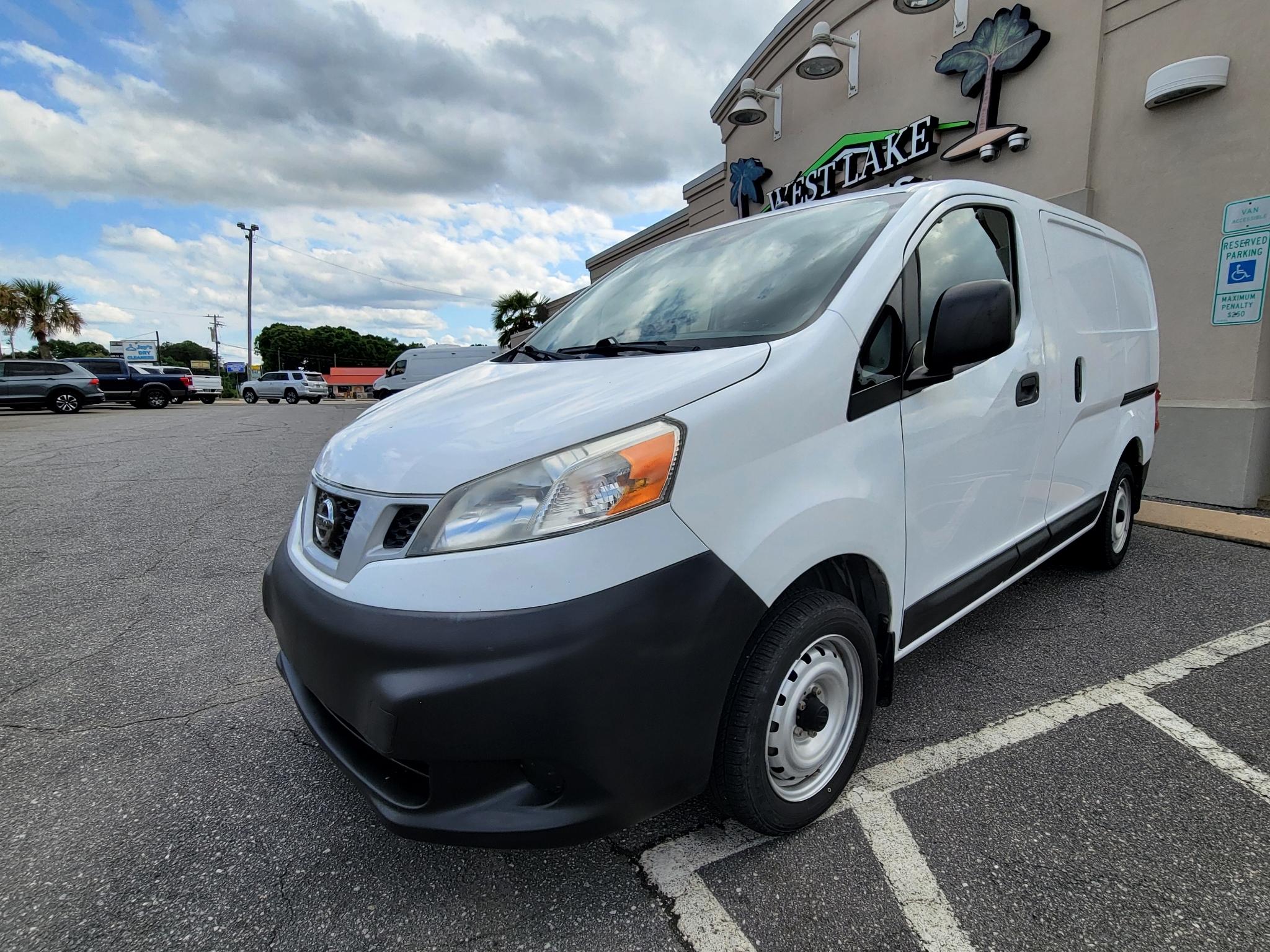Nissan NV200 I4 S 2015