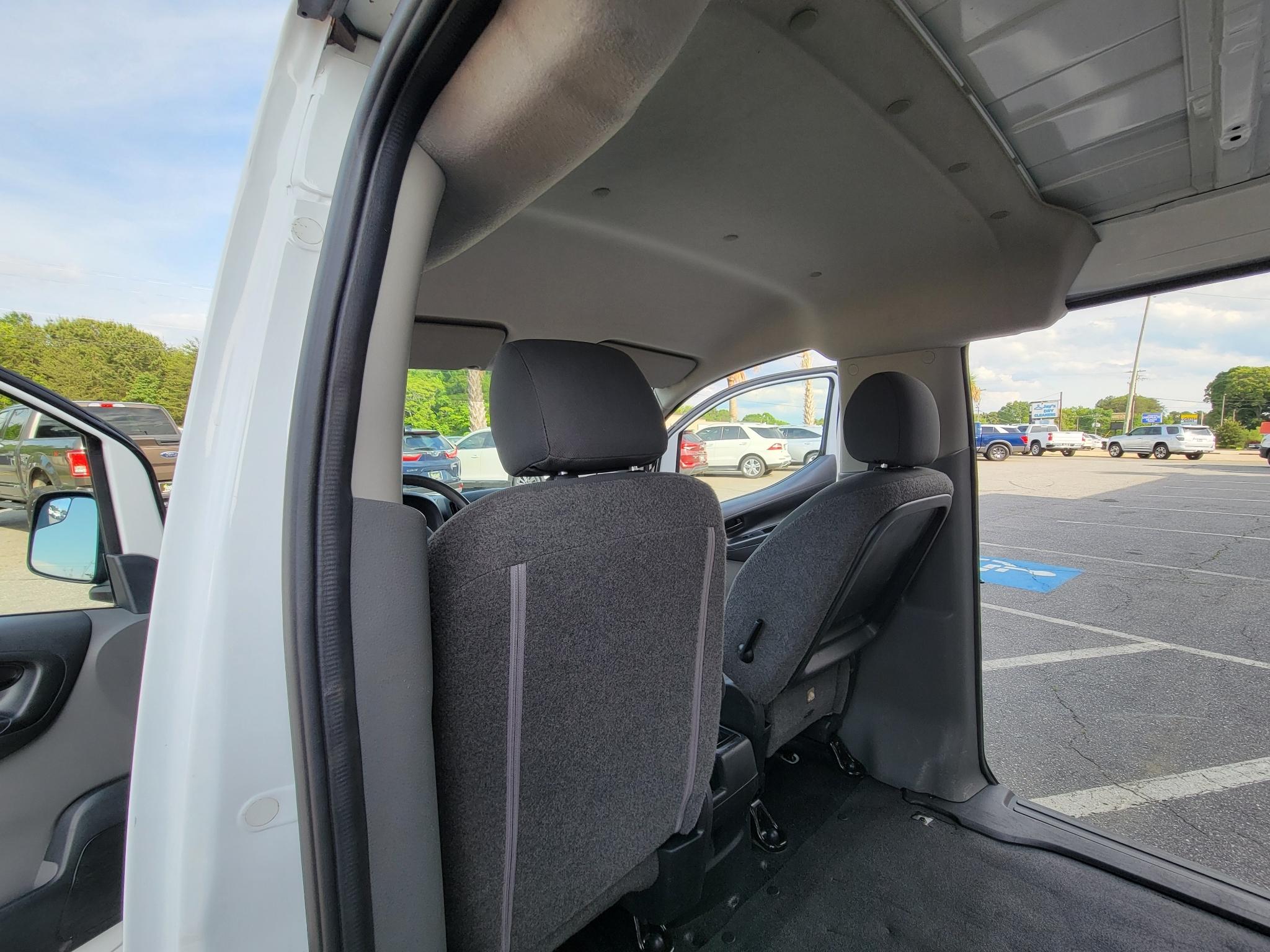 Nissan NV200 I4 S 2015