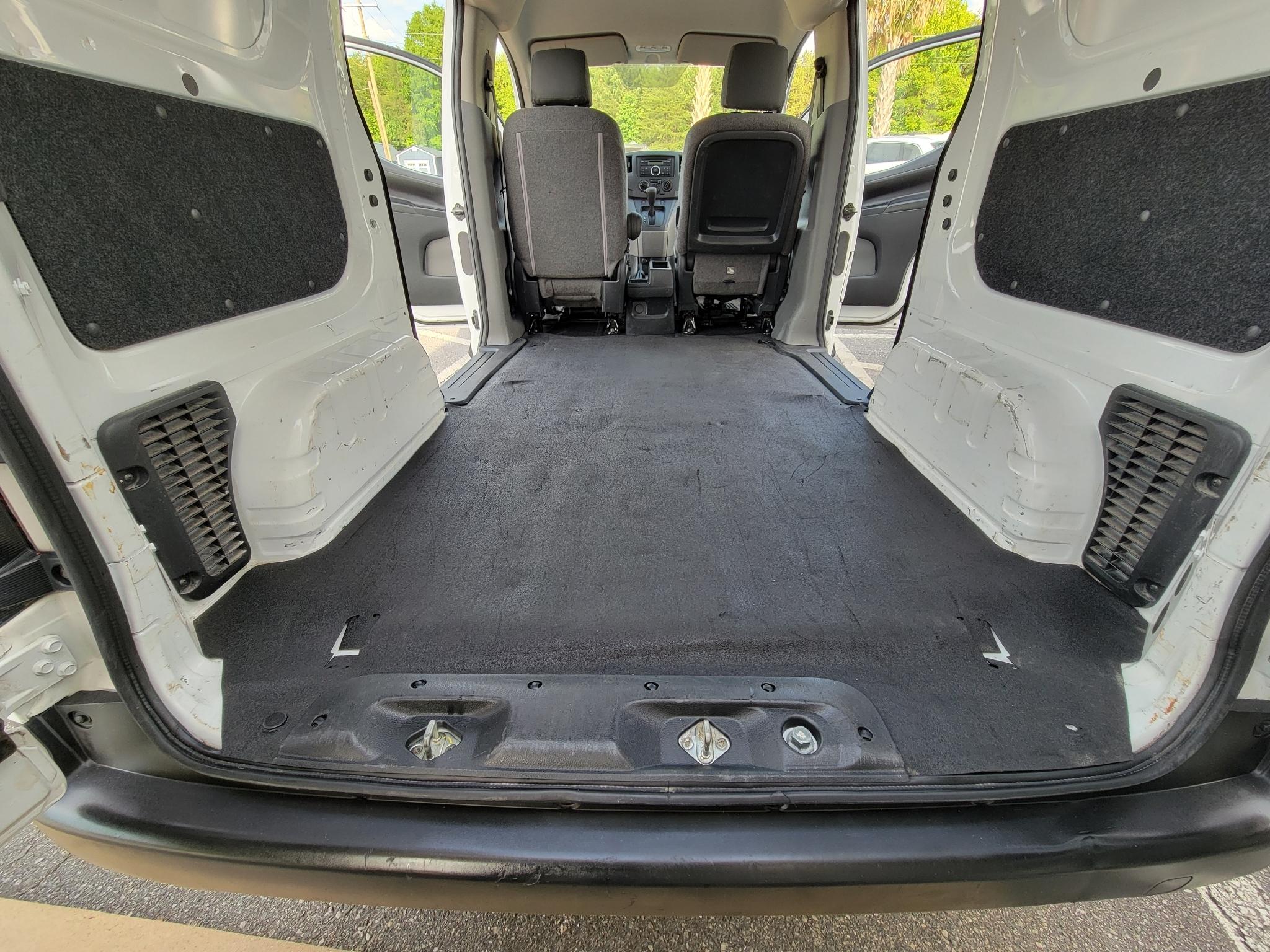 Nissan NV200 I4 S 2015