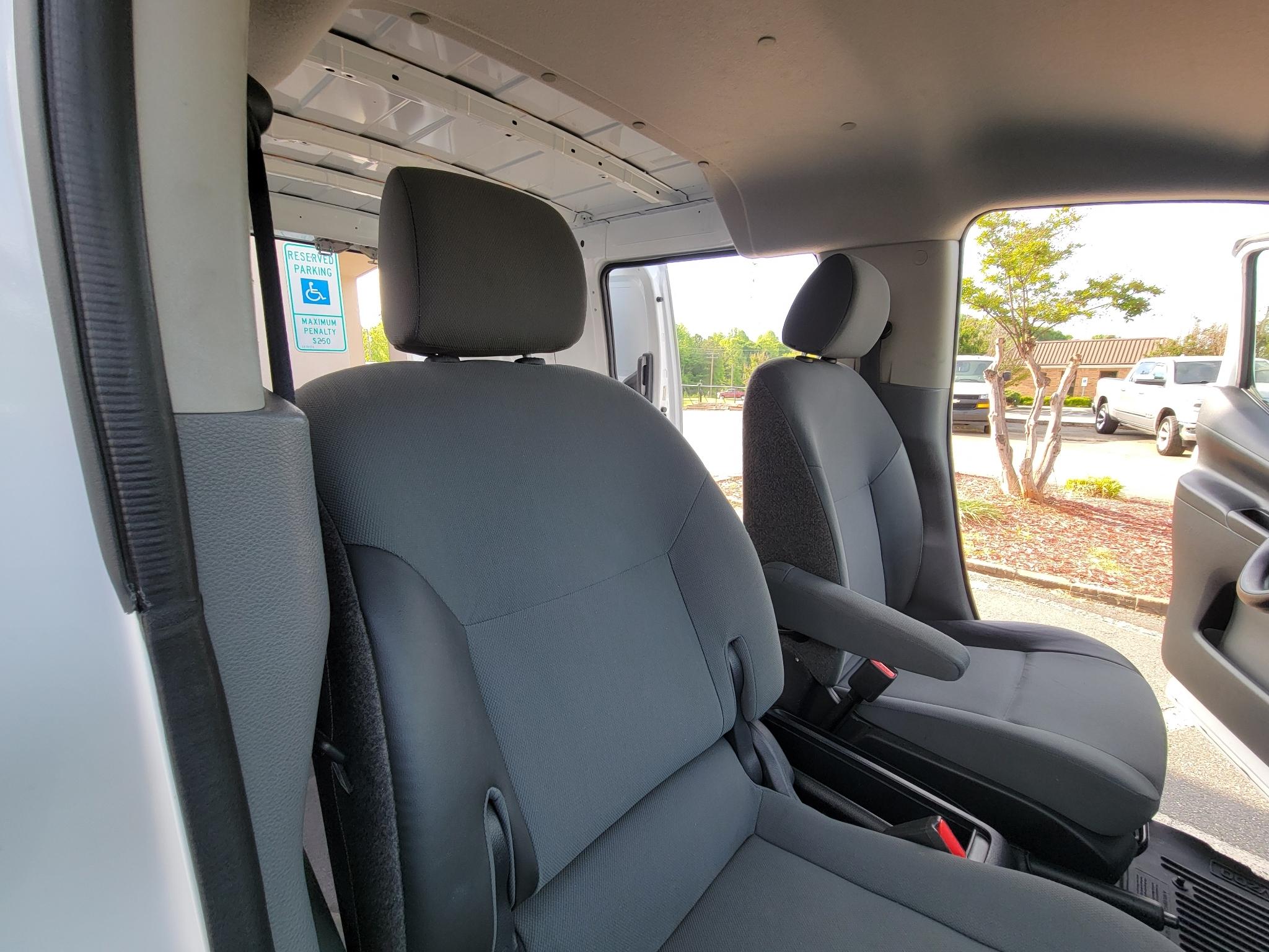 Nissan NV200 I4 S 2015
