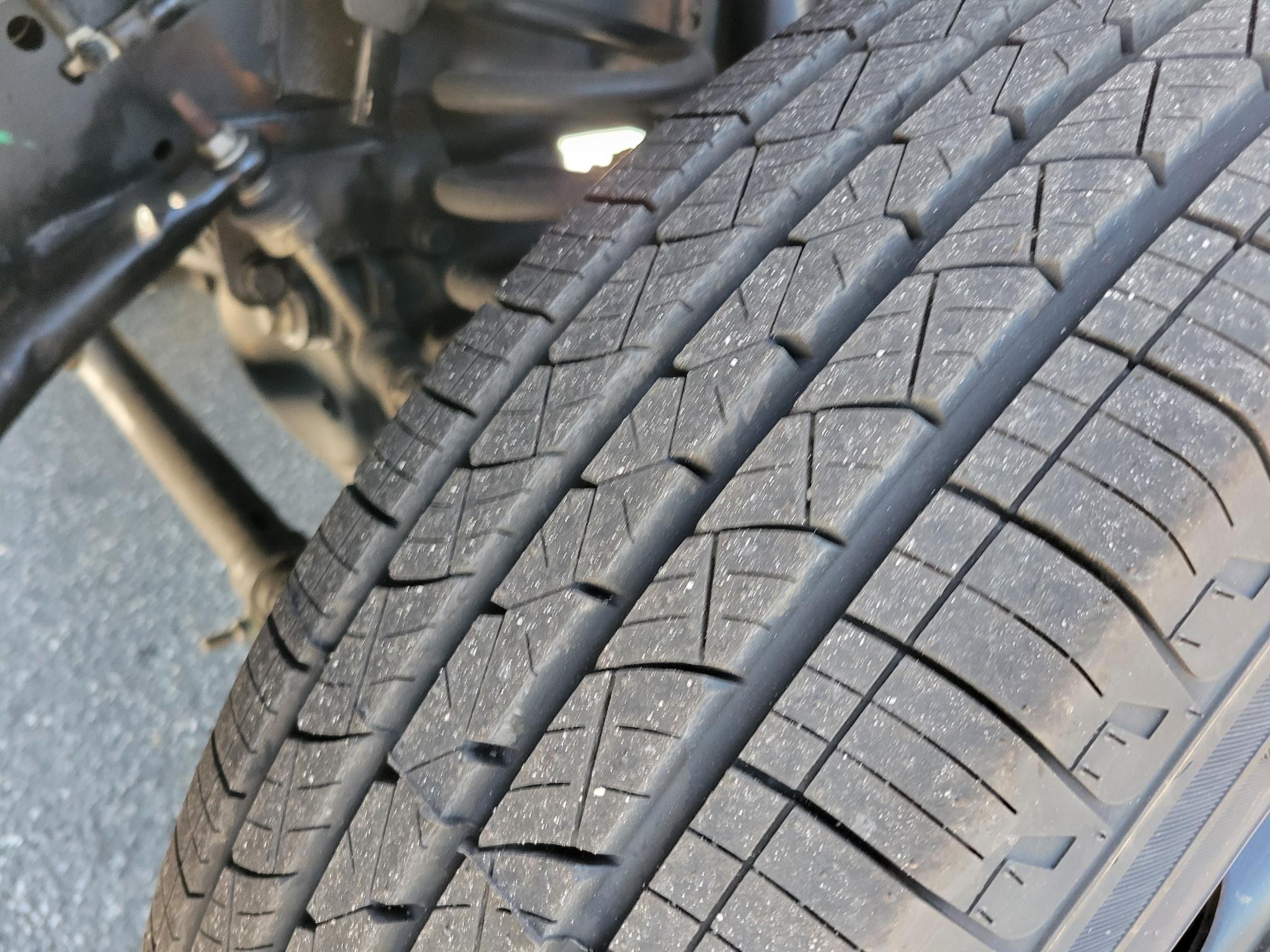 RAM 3500 Tradesman 4x4 Crew Cab 8' Box 2023