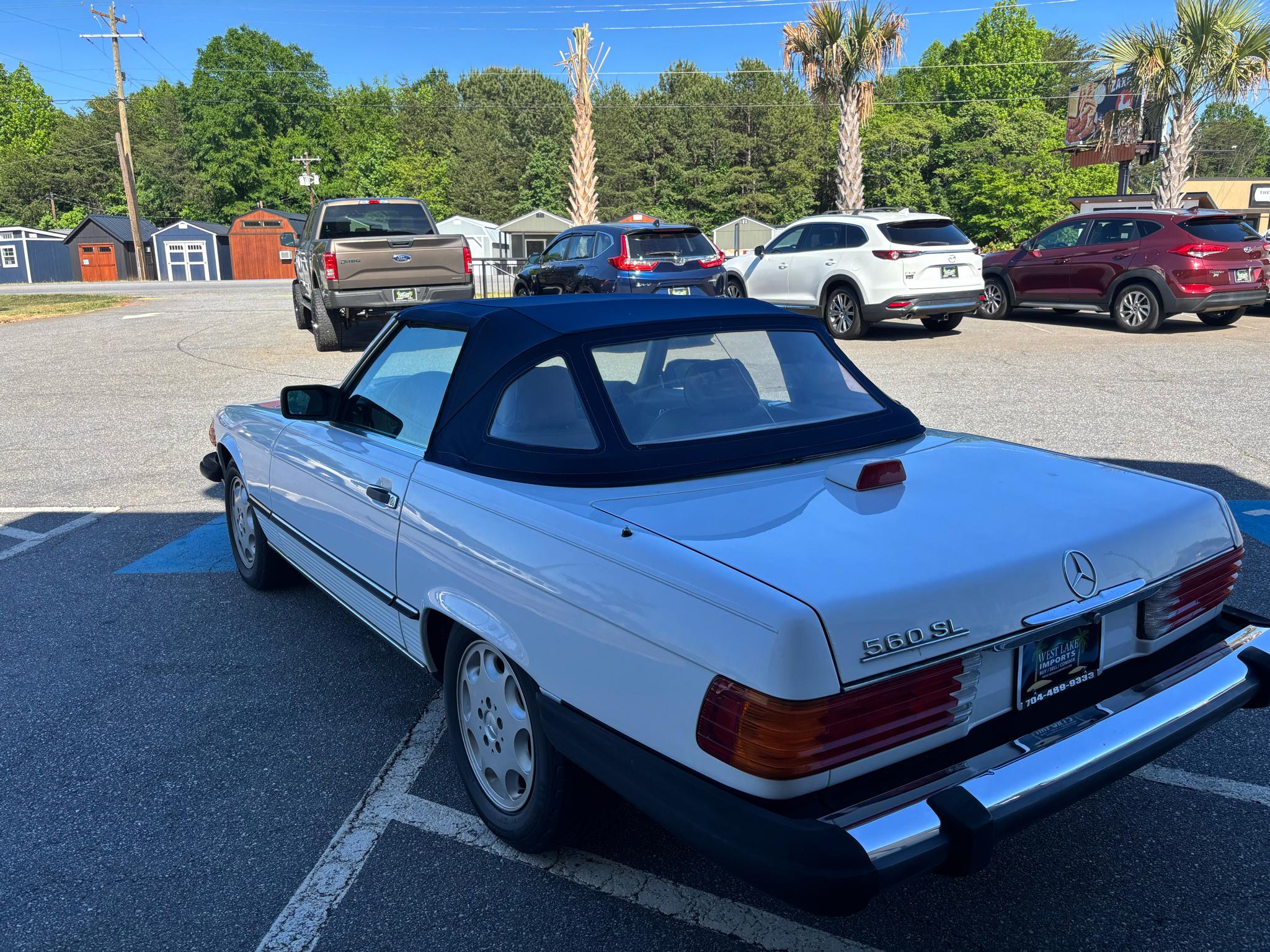 Mercedes-Benz 560 Series 2dr Convertible 560SL 1986