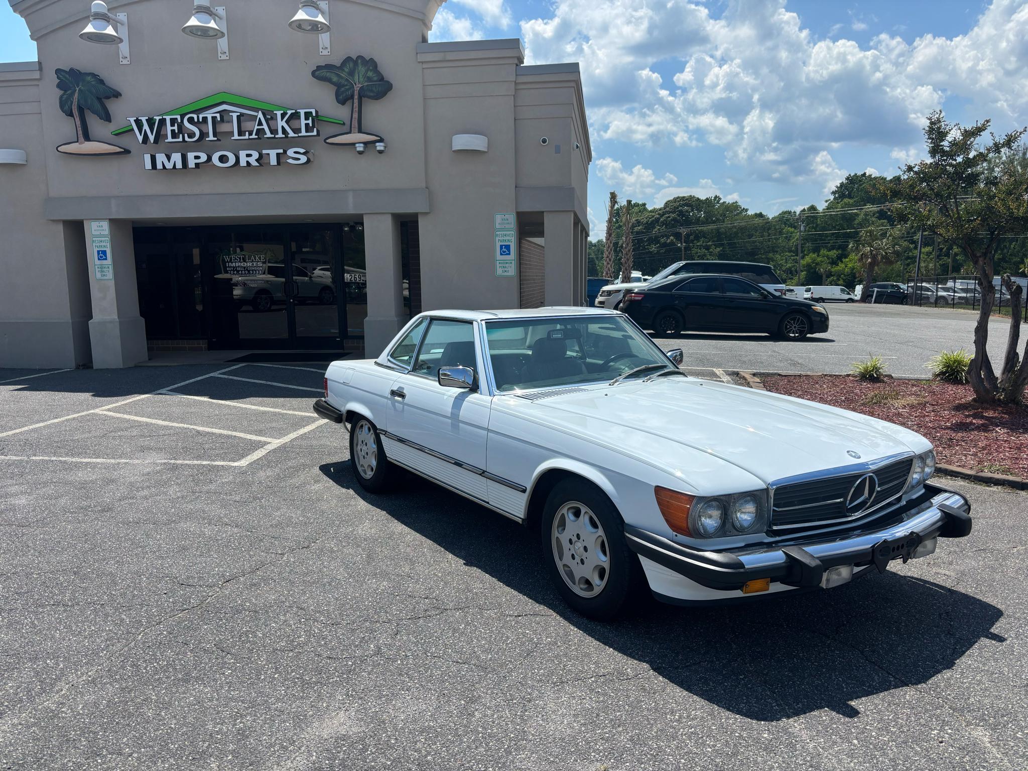 Mercedes-Benz 560 Series 2dr Convertible 560SL 1986