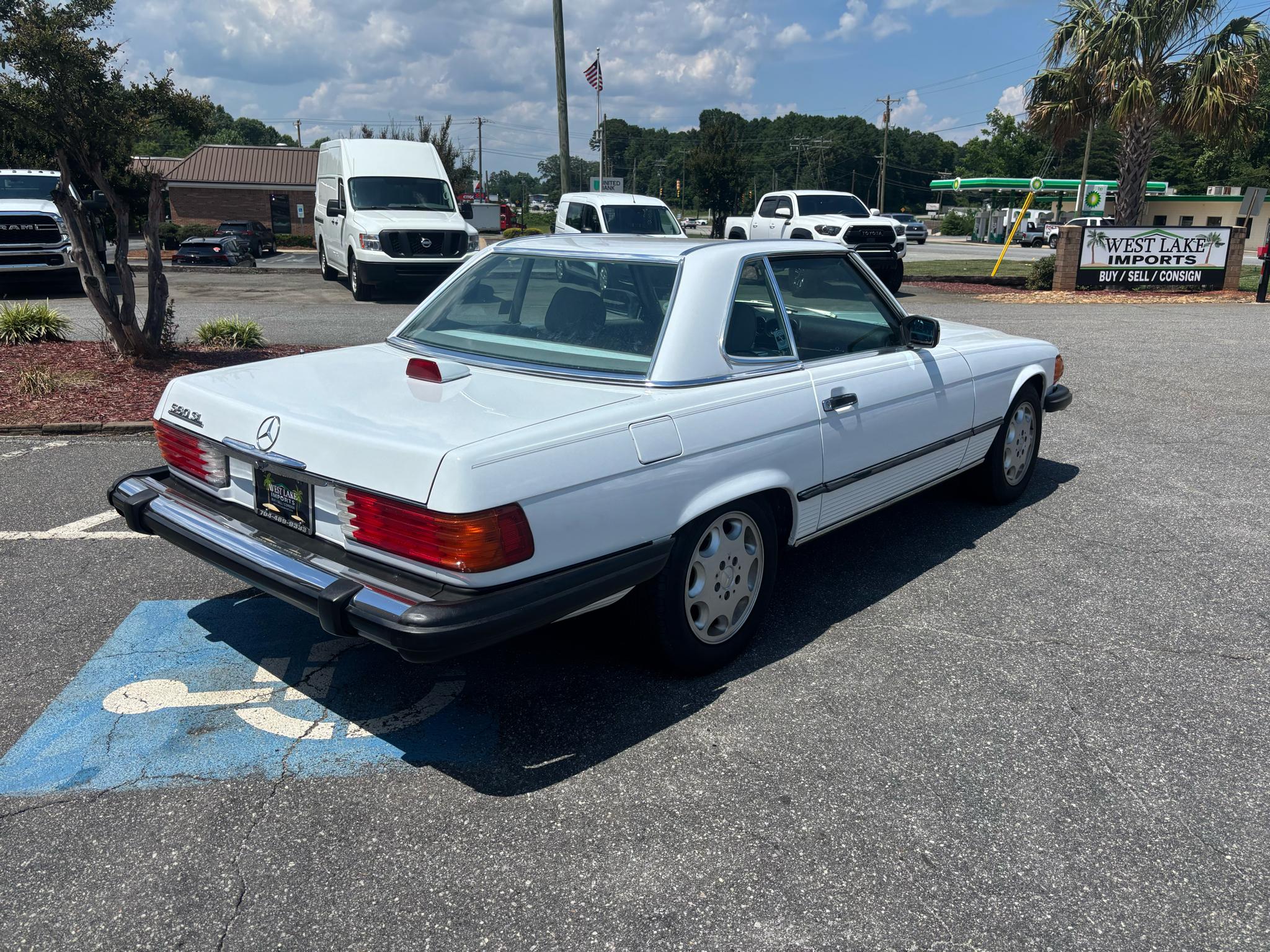 Mercedes-Benz 560 Series 2dr Convertible 560SL 1986