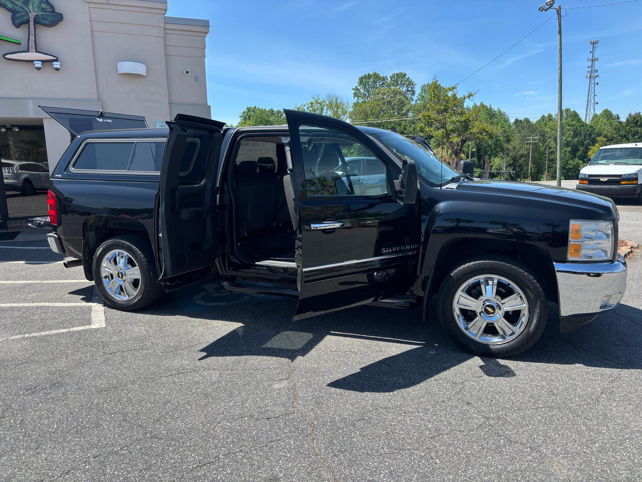 Chevrolet Silverado 1500 4WD Ext Cab 143.5" LT 2013