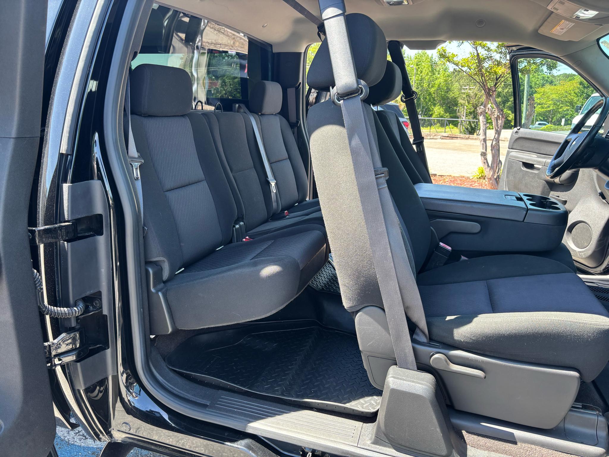 Chevrolet Silverado 1500 4WD Ext Cab 143.5" LT 2013