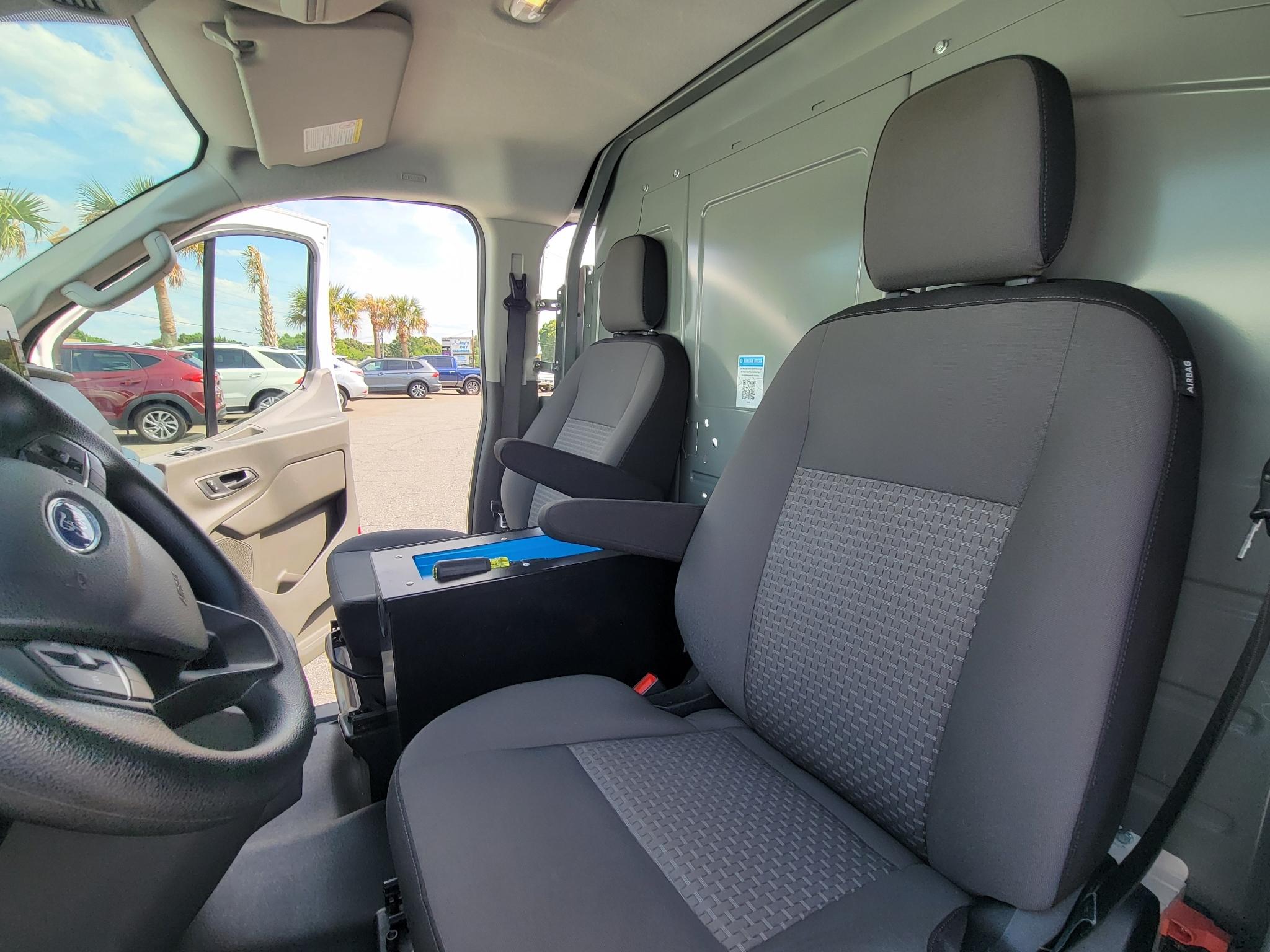 Ford Transit Cargo Van T-150 130" Low Rf 8670 GVWR RWD 2020