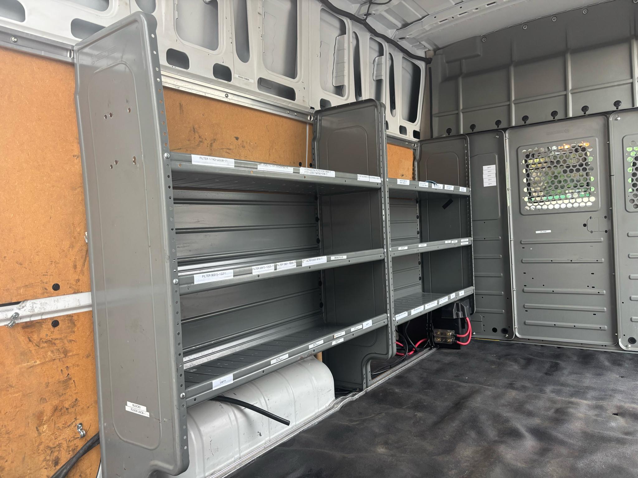 Nissan NV Cargo NV2500 HD High Roof V6 SV 2021