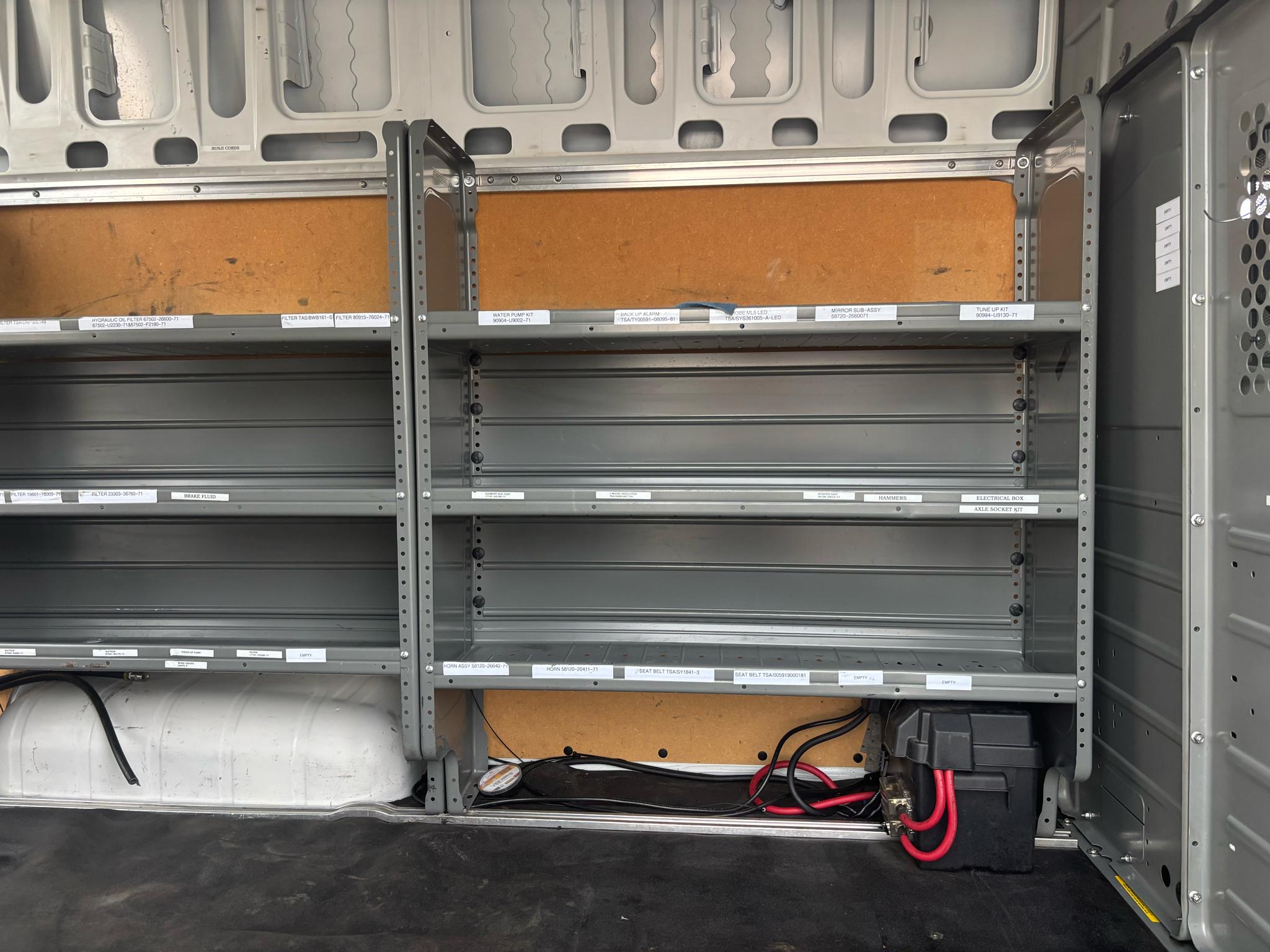 Nissan NV Cargo NV2500 HD High Roof V6 SV 2021