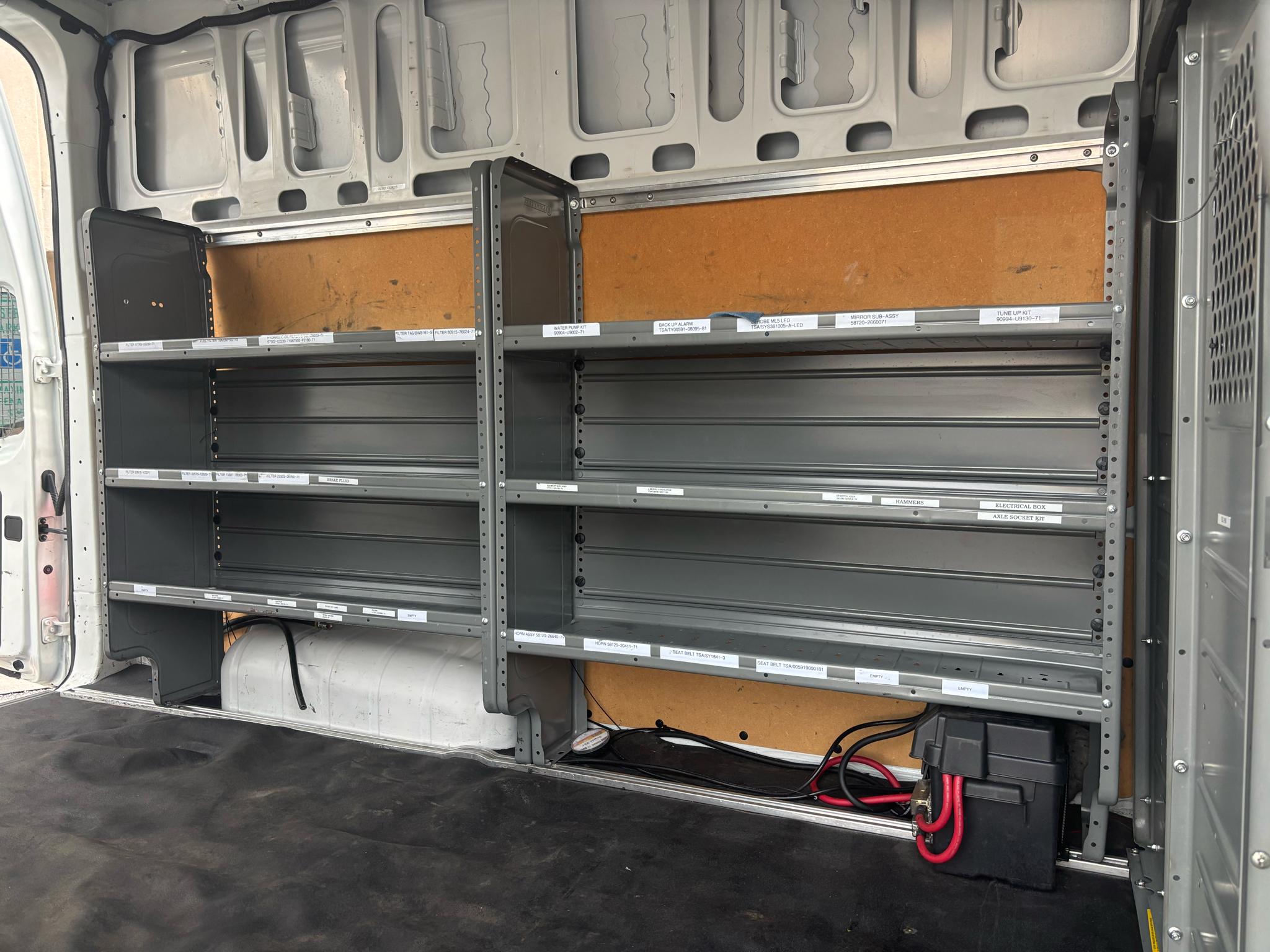 Nissan NV Cargo NV2500 HD High Roof V6 SV 2021