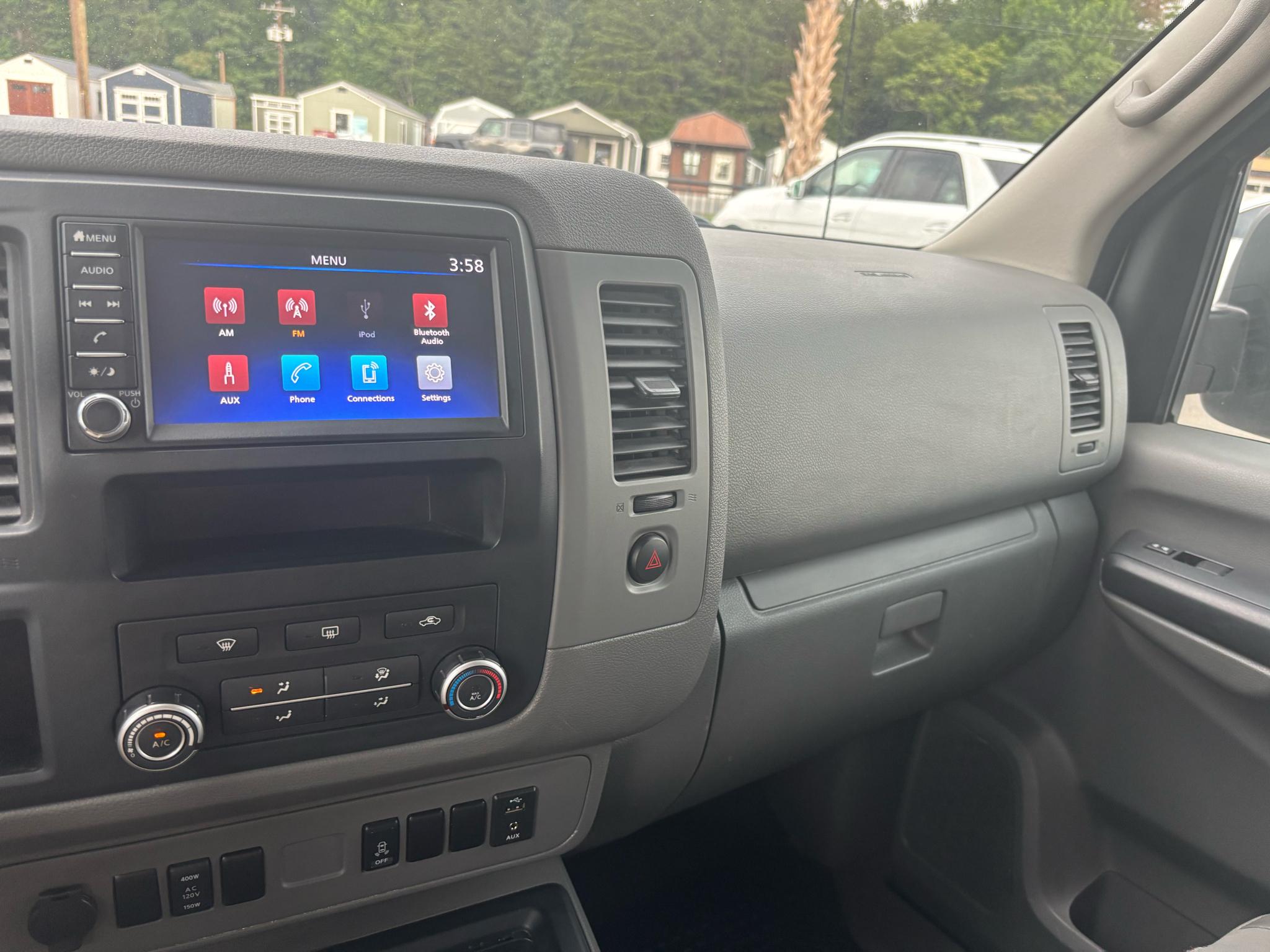 Nissan NV Cargo NV2500 HD High Roof V6 SV 2021
