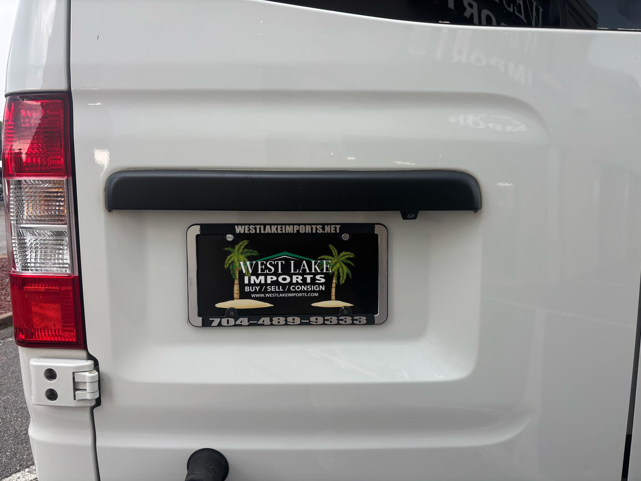 Nissan NV Cargo NV2500 HD High Roof V6 SV 2021
