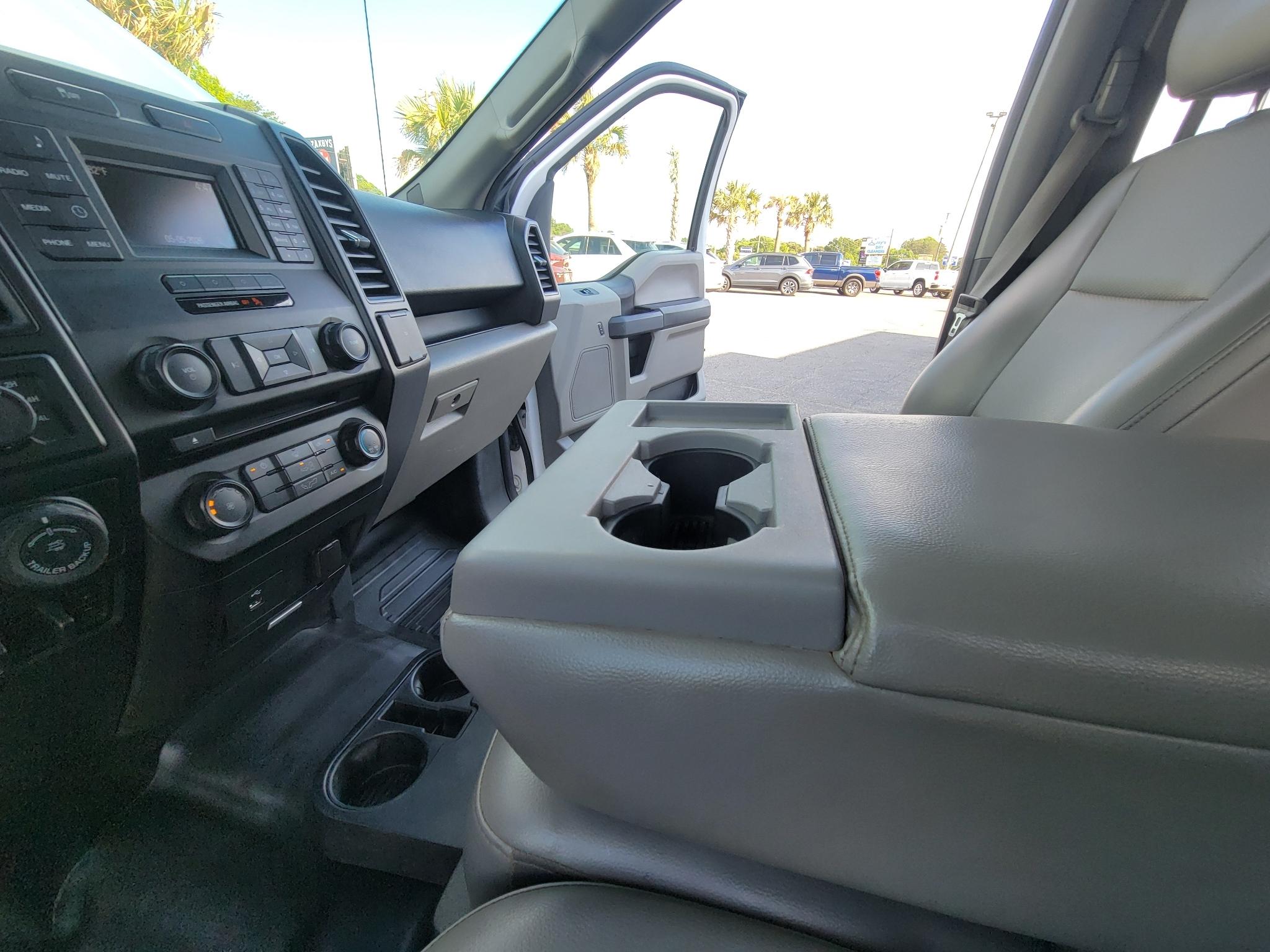 Ford F-150 4WD SuperCrew 139" XL 2016