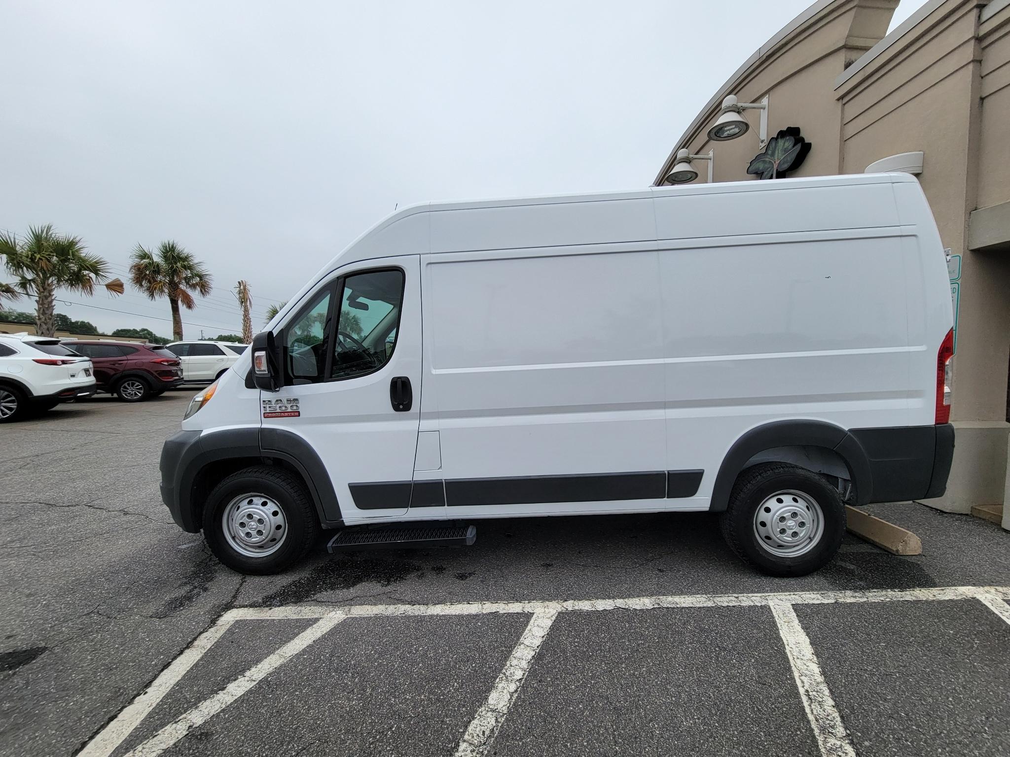 RAM ProMaster Cargo Van 1500 High Roof 136" WB 2017