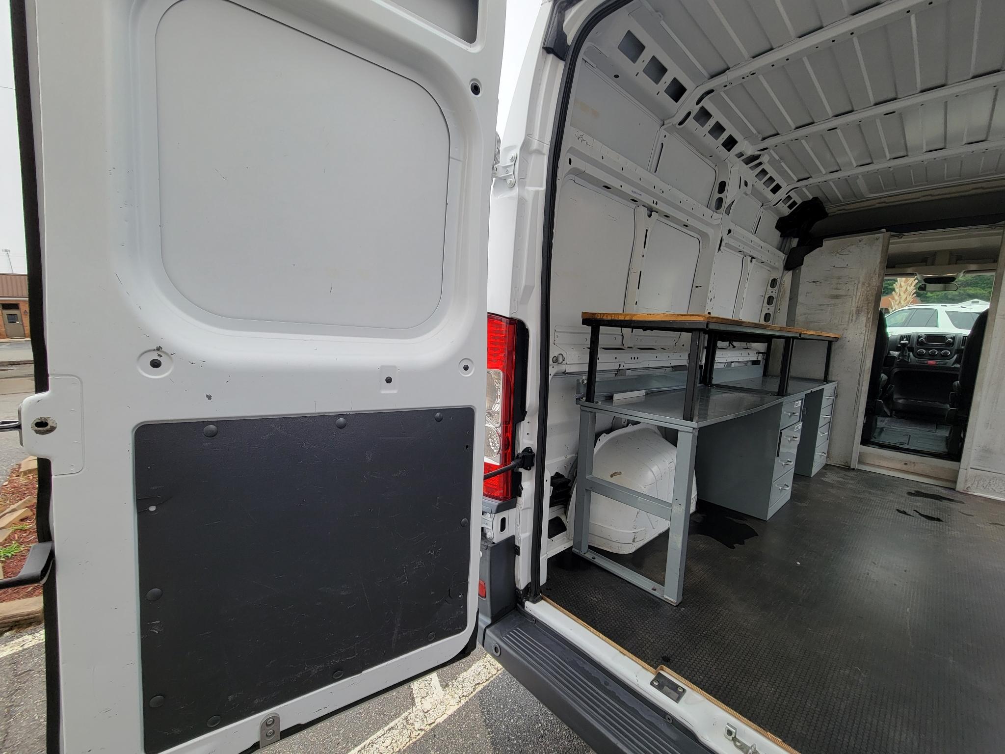 RAM ProMaster Cargo Van 1500 High Roof 136" WB 2017