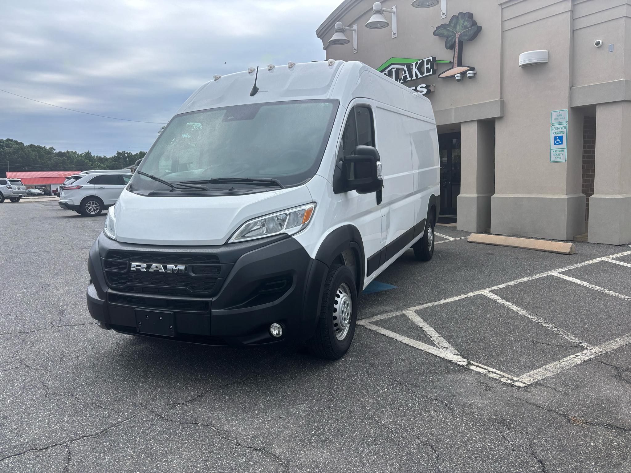 RAM ProMaster Cargo Van Tradesman 2500 High Roof 159" WB w/Pass Seat 2024