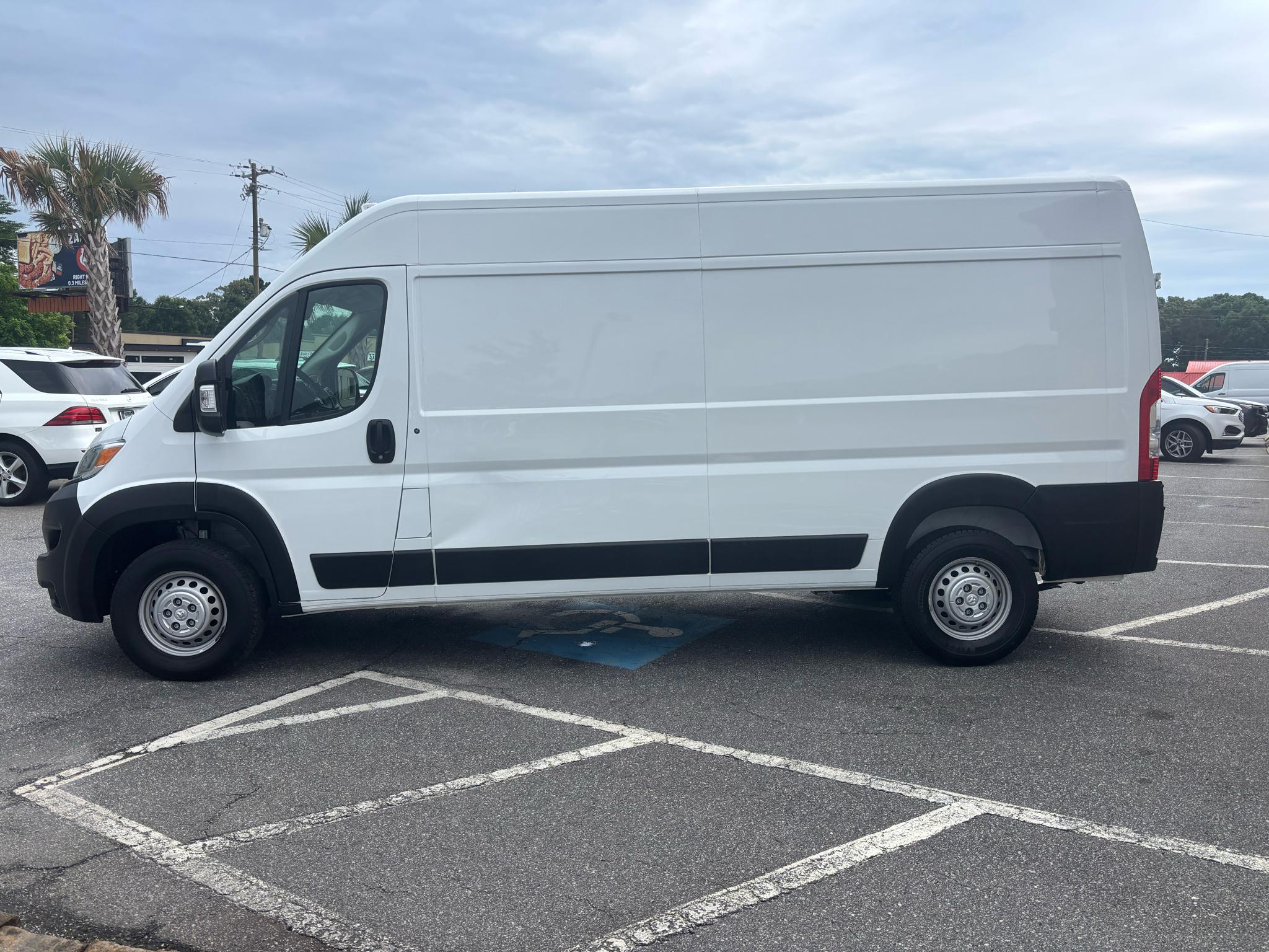 RAM ProMaster Cargo Van Tradesman 2500 High Roof 159" WB w/Pass Seat 2024