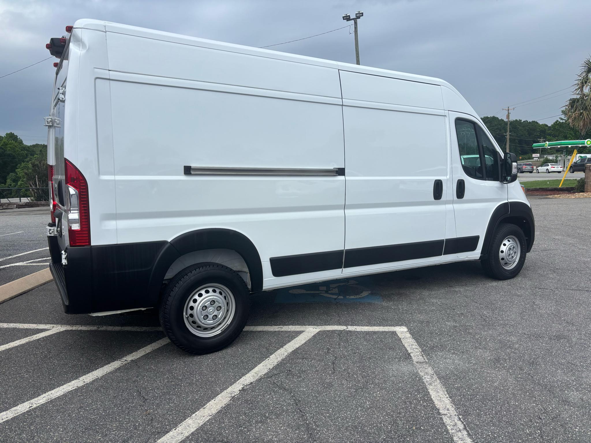 RAM ProMaster Cargo Van Tradesman 2500 High Roof 159" WB w/Pass Seat 2024