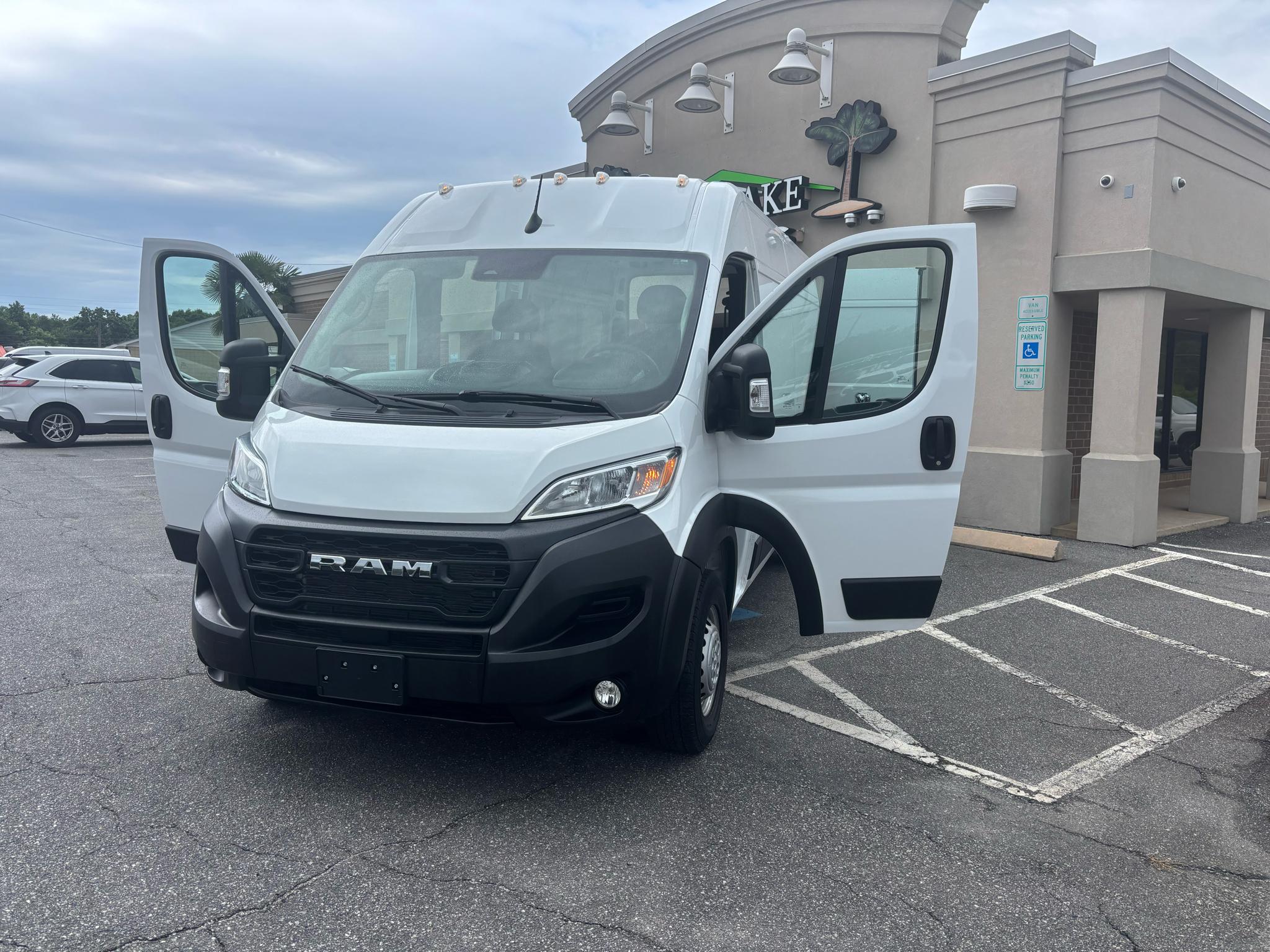 RAM ProMaster Cargo Van Tradesman 2500 High Roof 159" WB w/Pass Seat 2024