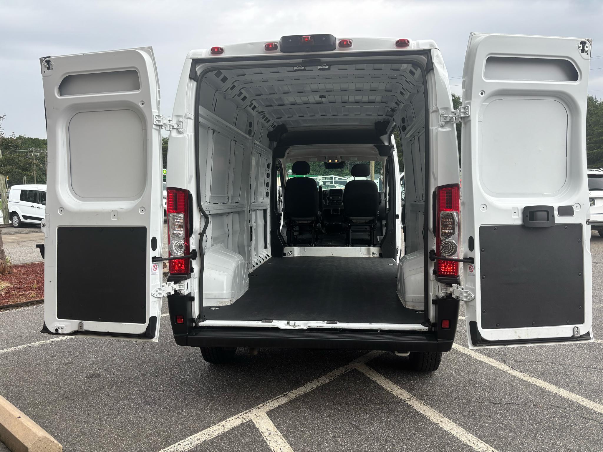RAM ProMaster Cargo Van Tradesman 2500 High Roof 159" WB w/Pass Seat 2024