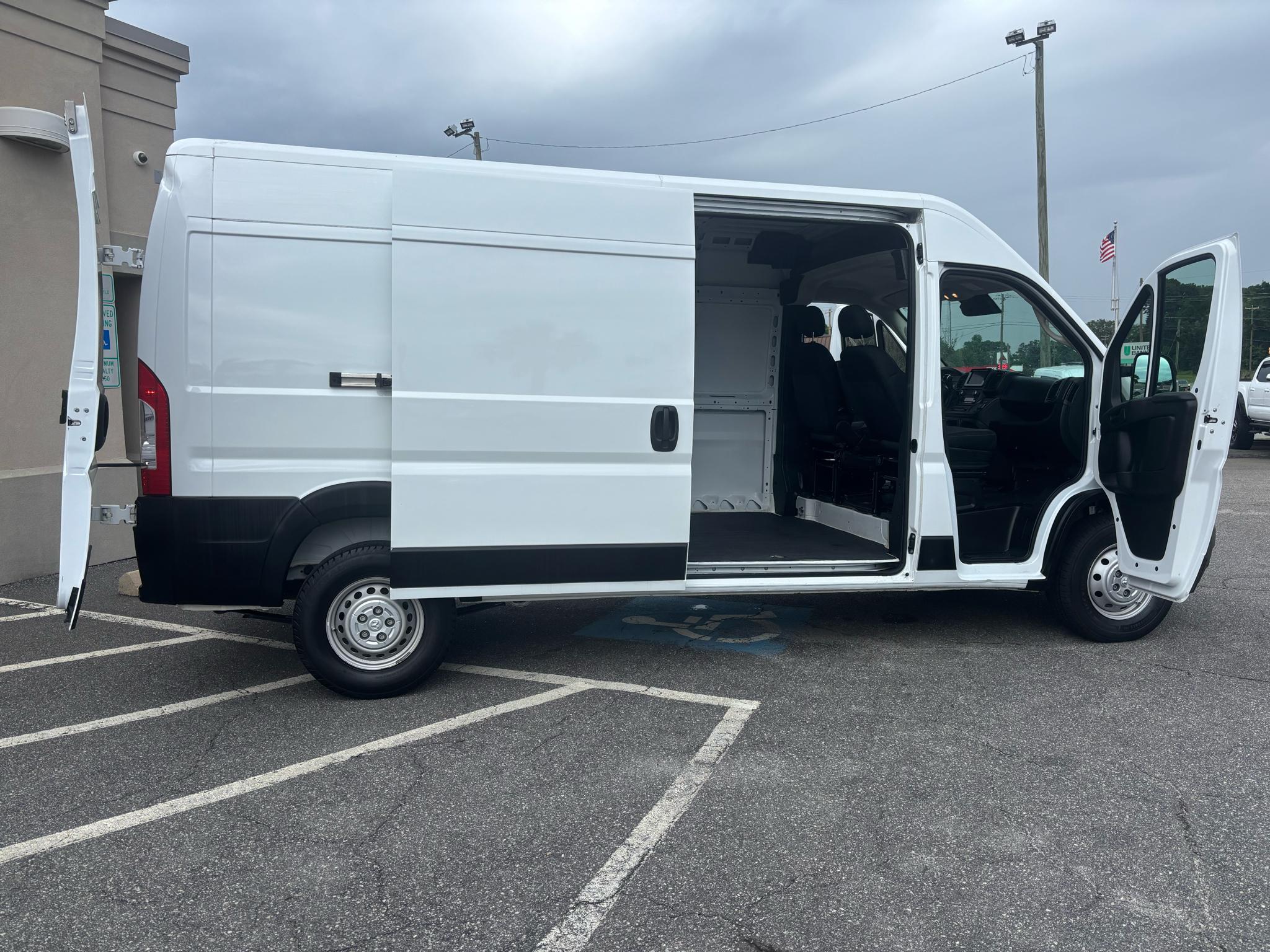 RAM ProMaster Cargo Van Tradesman 2500 High Roof 159" WB w/Pass Seat 2024