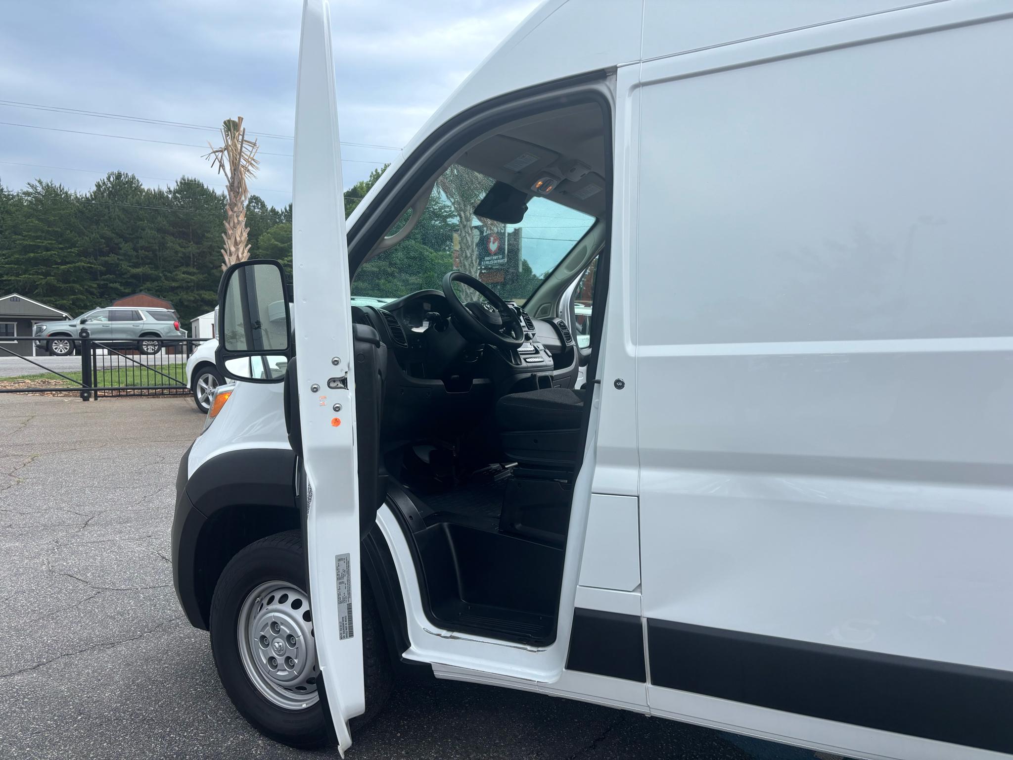 RAM ProMaster Cargo Van Tradesman 2500 High Roof 159" WB w/Pass Seat 2024