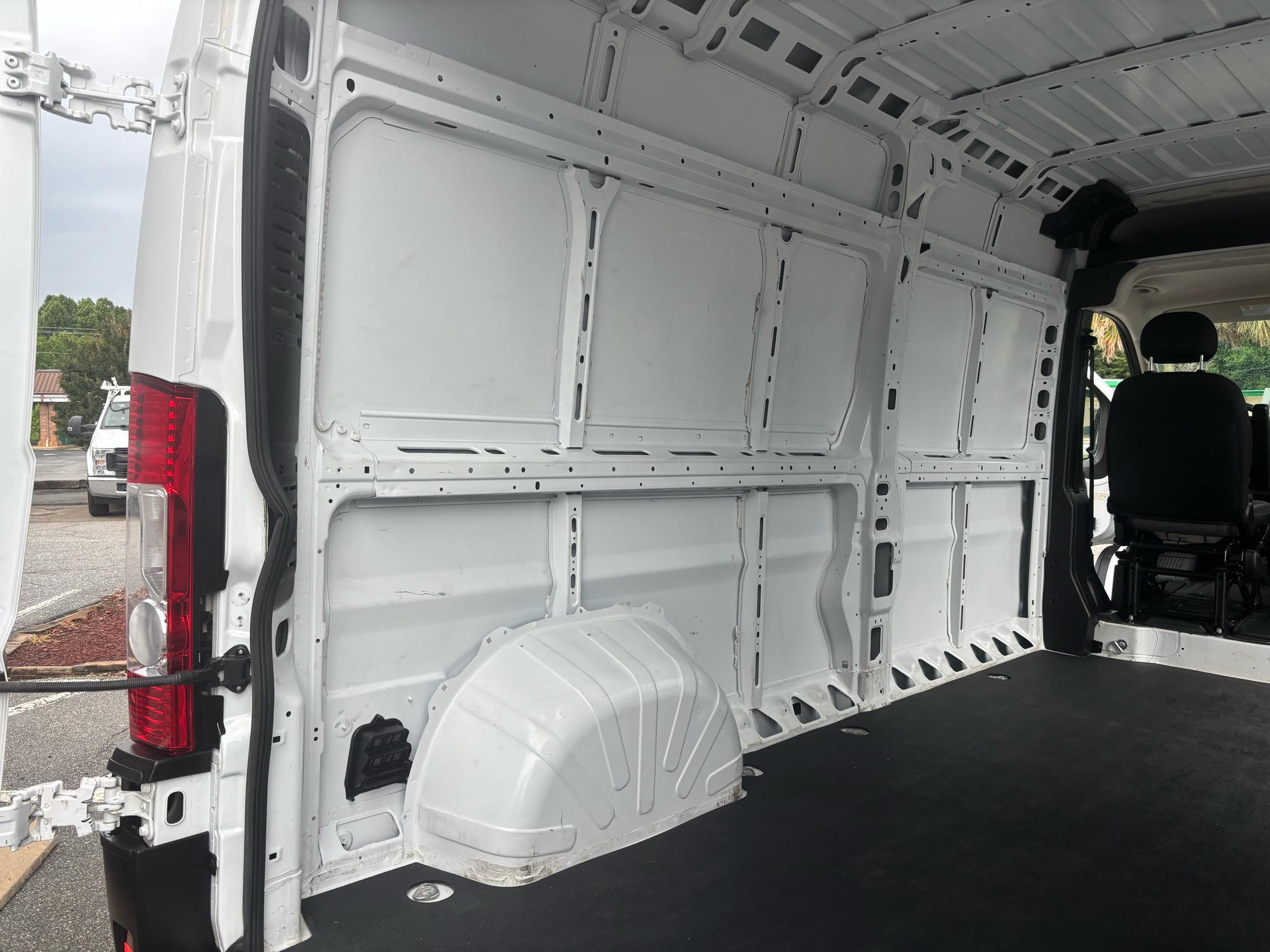 RAM ProMaster Cargo Van Tradesman 2500 High Roof 159" WB w/Pass Seat 2024